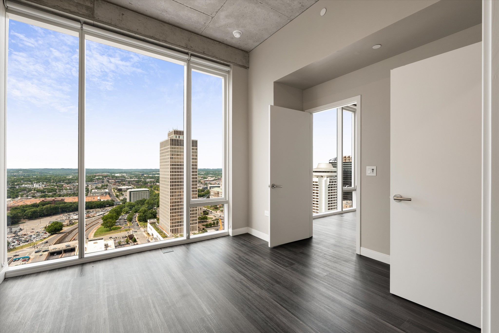 805 Church St, N Unit: 2613