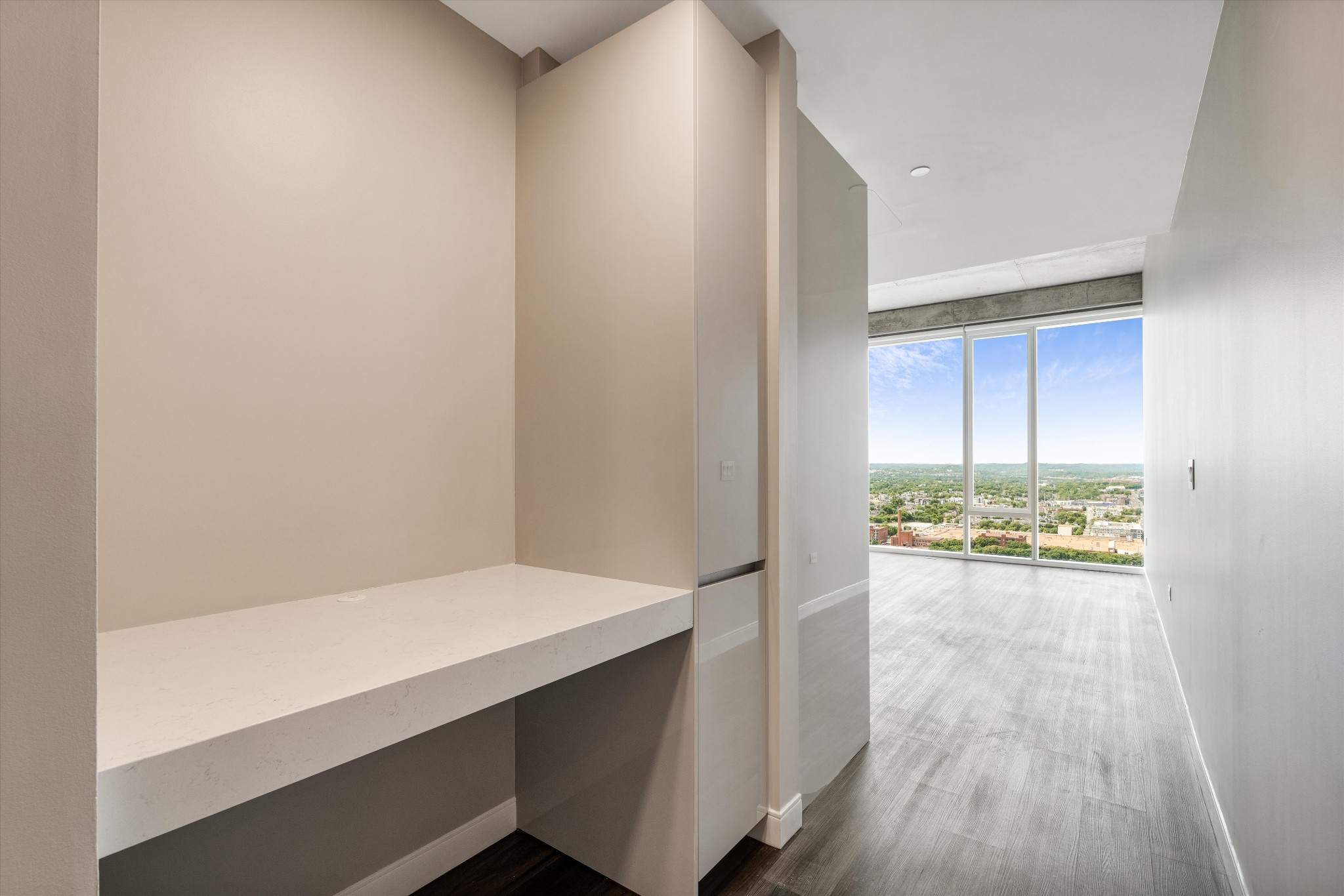 805 Church St, N Unit: 2613