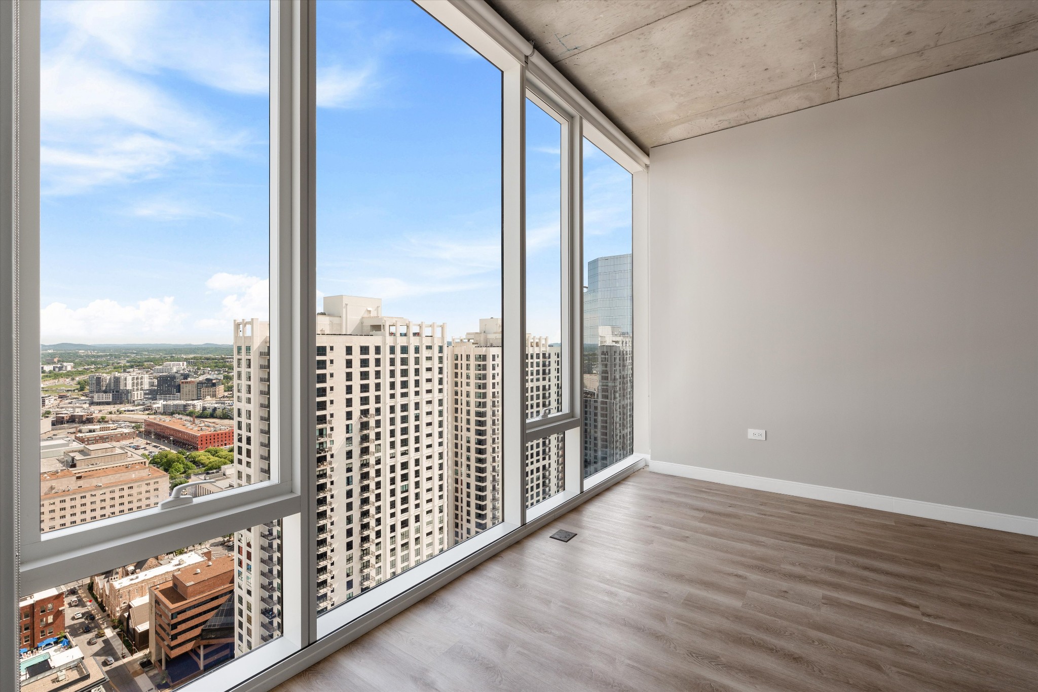 805 Church St, S Unit: 3206