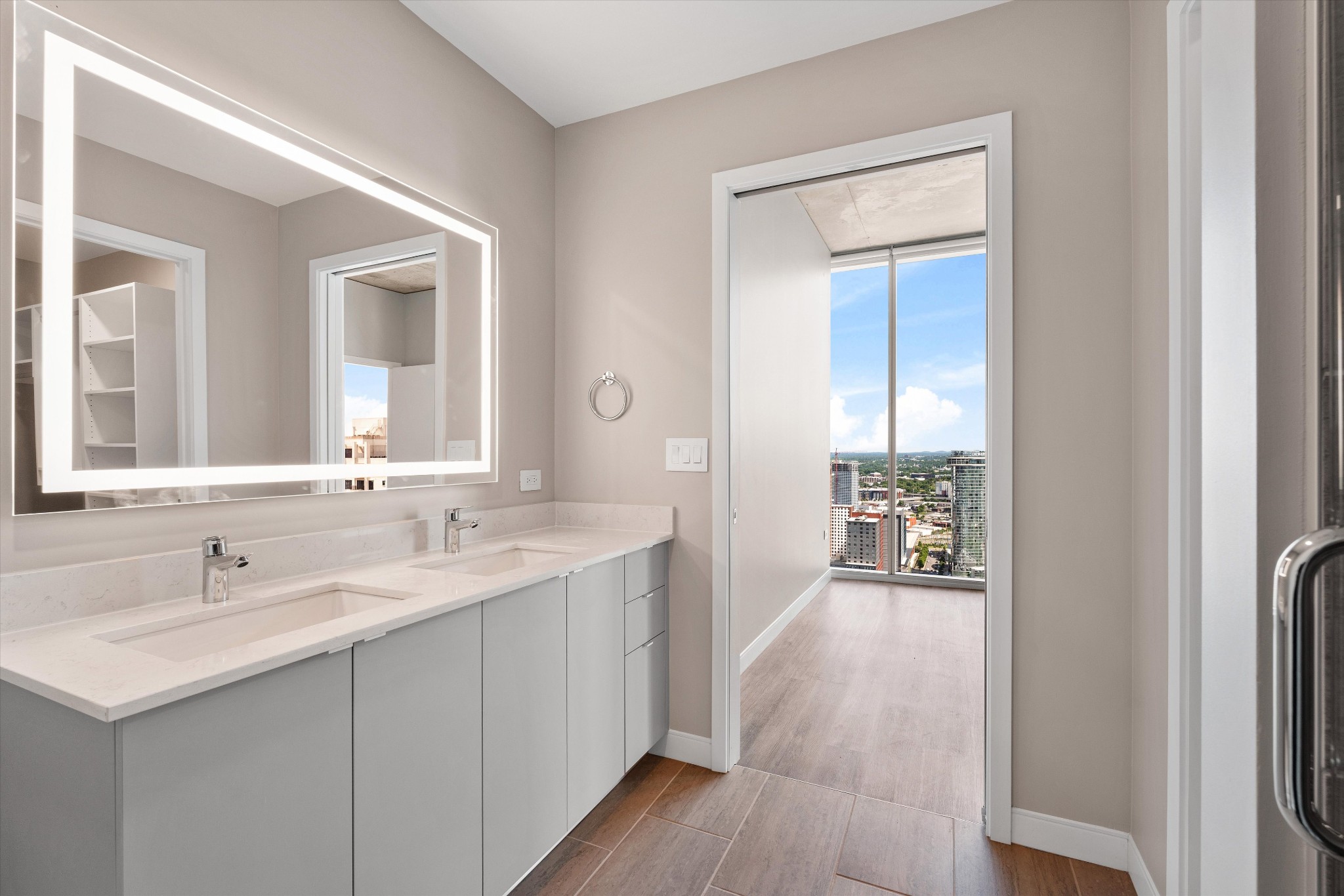 805 Church St, S Unit: 3206