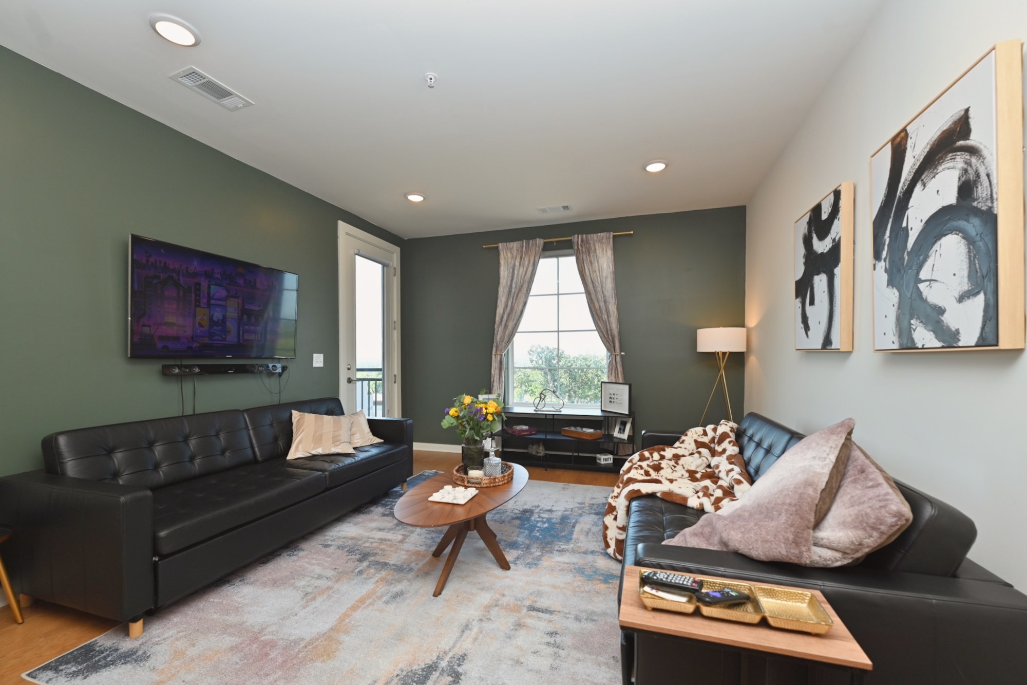 2900 Edwin Way Unit: 202