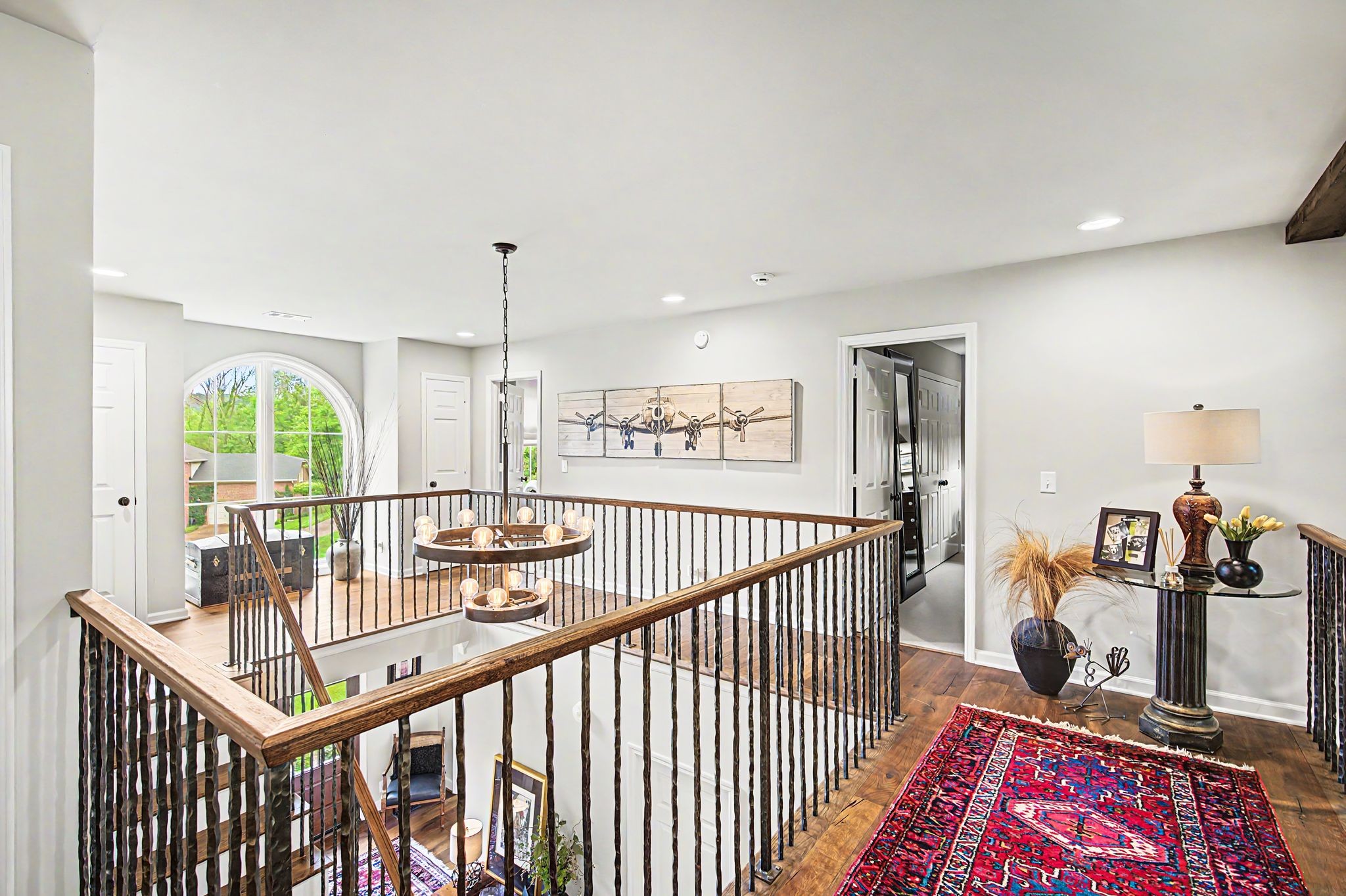709 Roxburgh Cv