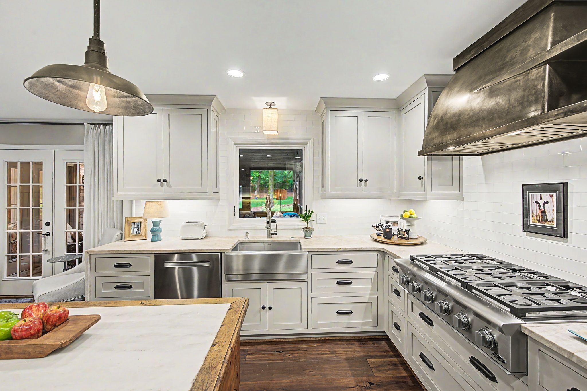709 Roxburgh Cv
