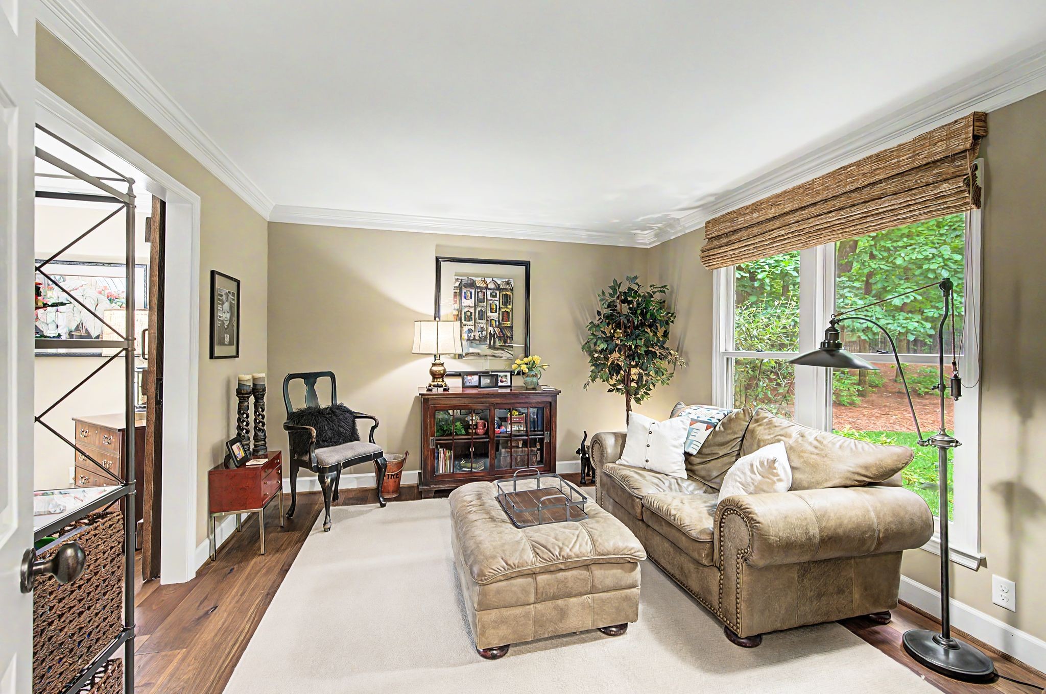 709 Roxburgh Cv