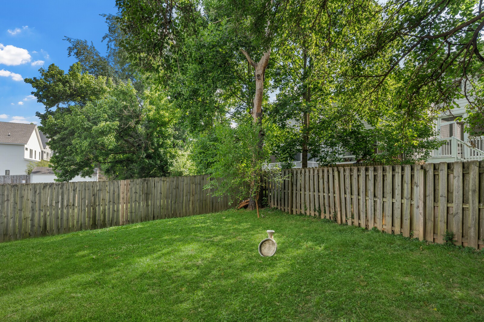 1526 Hayden Dr
