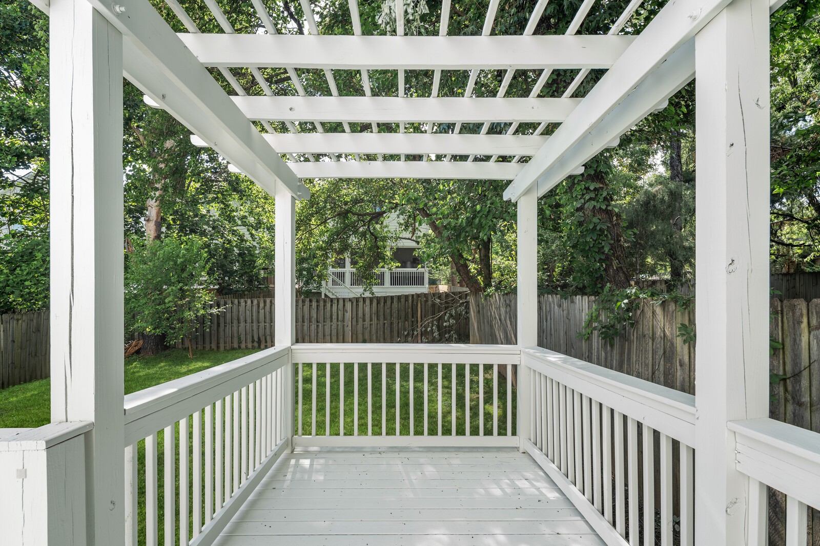 1526 Hayden Dr