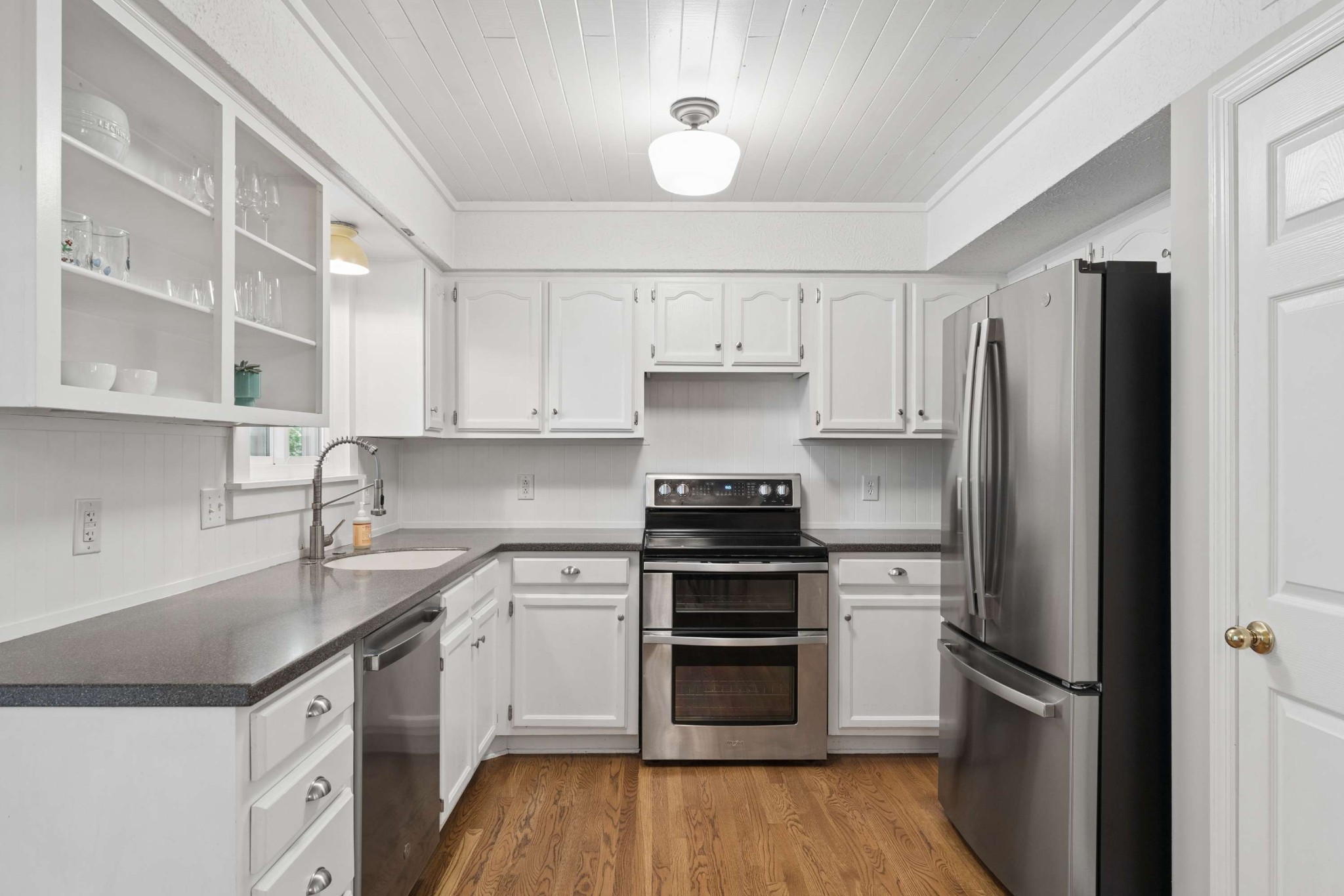 5204 Village Trce