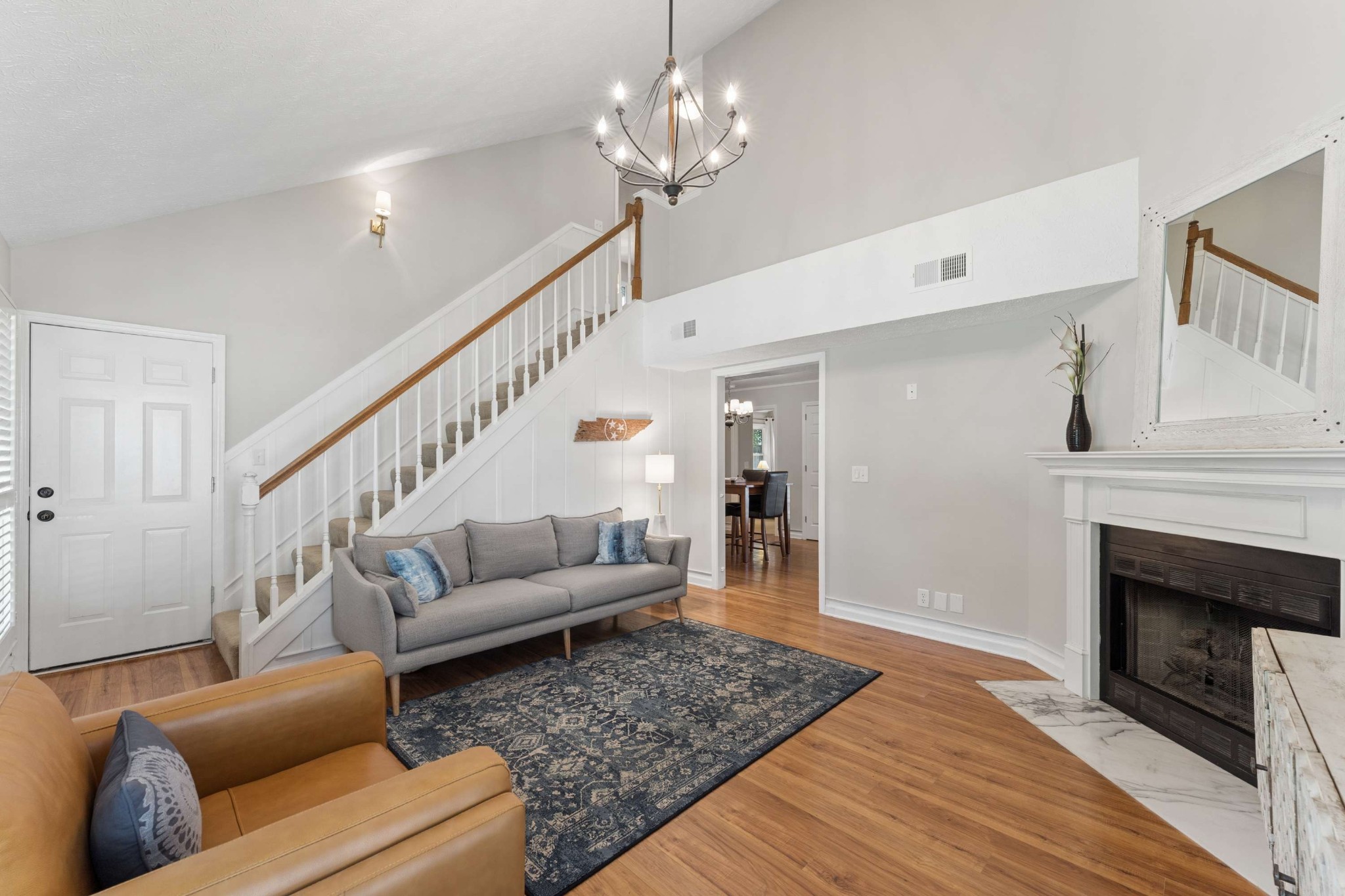 5204 Village Trce