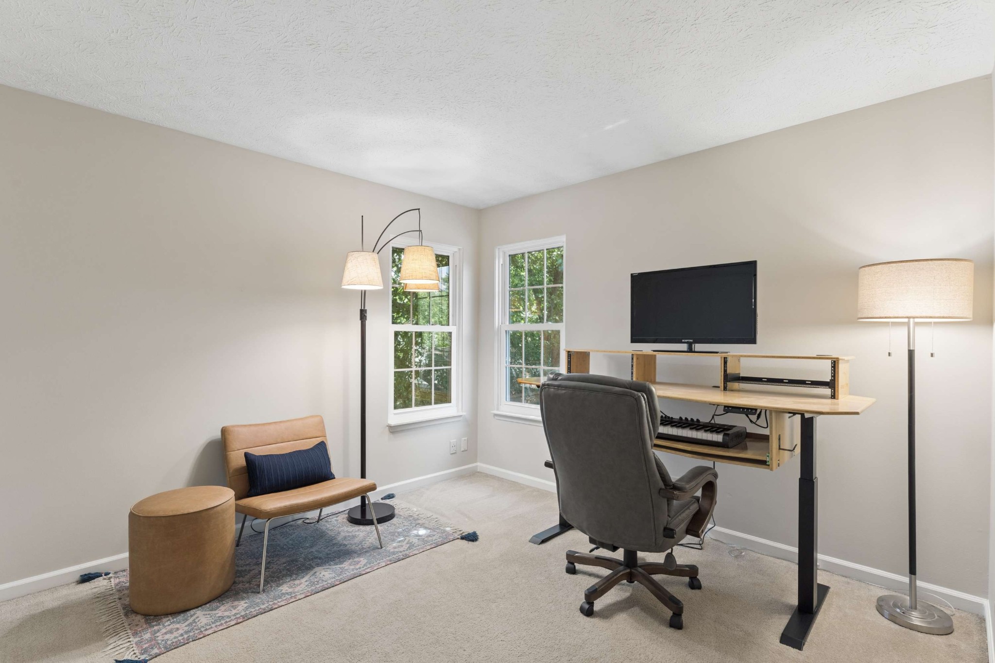 5204 Village Trce
