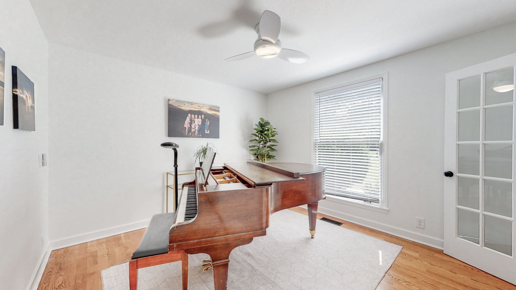 706 Wilson Pike