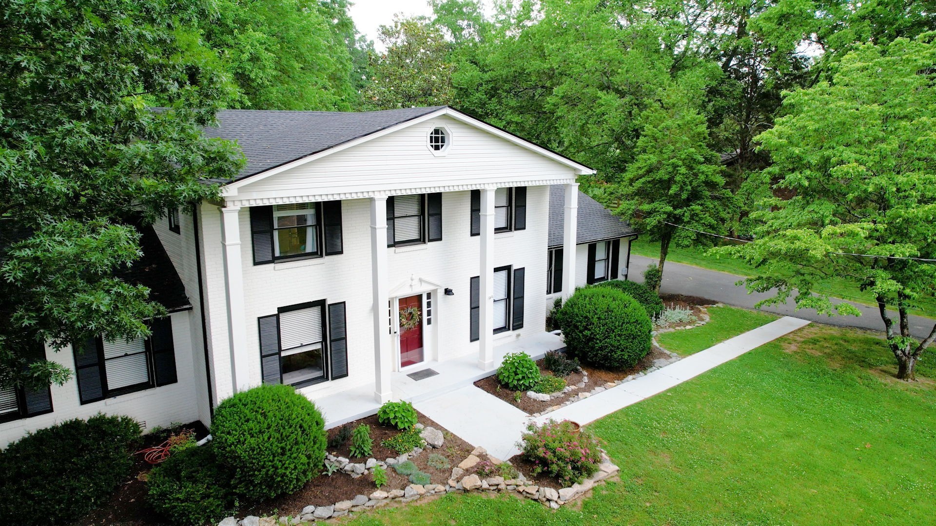706 Wilson Pike