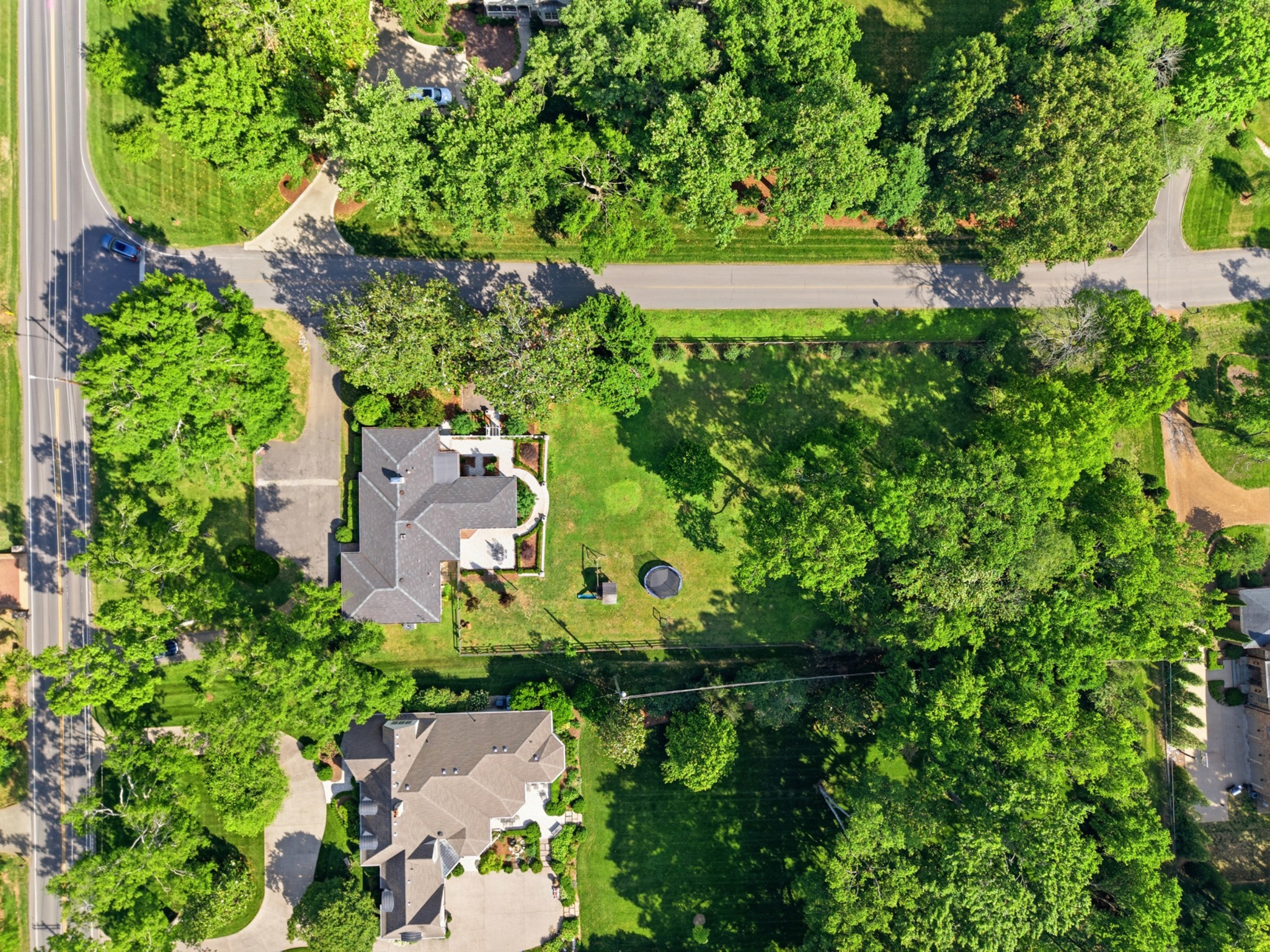 2709 Tyne Blvd