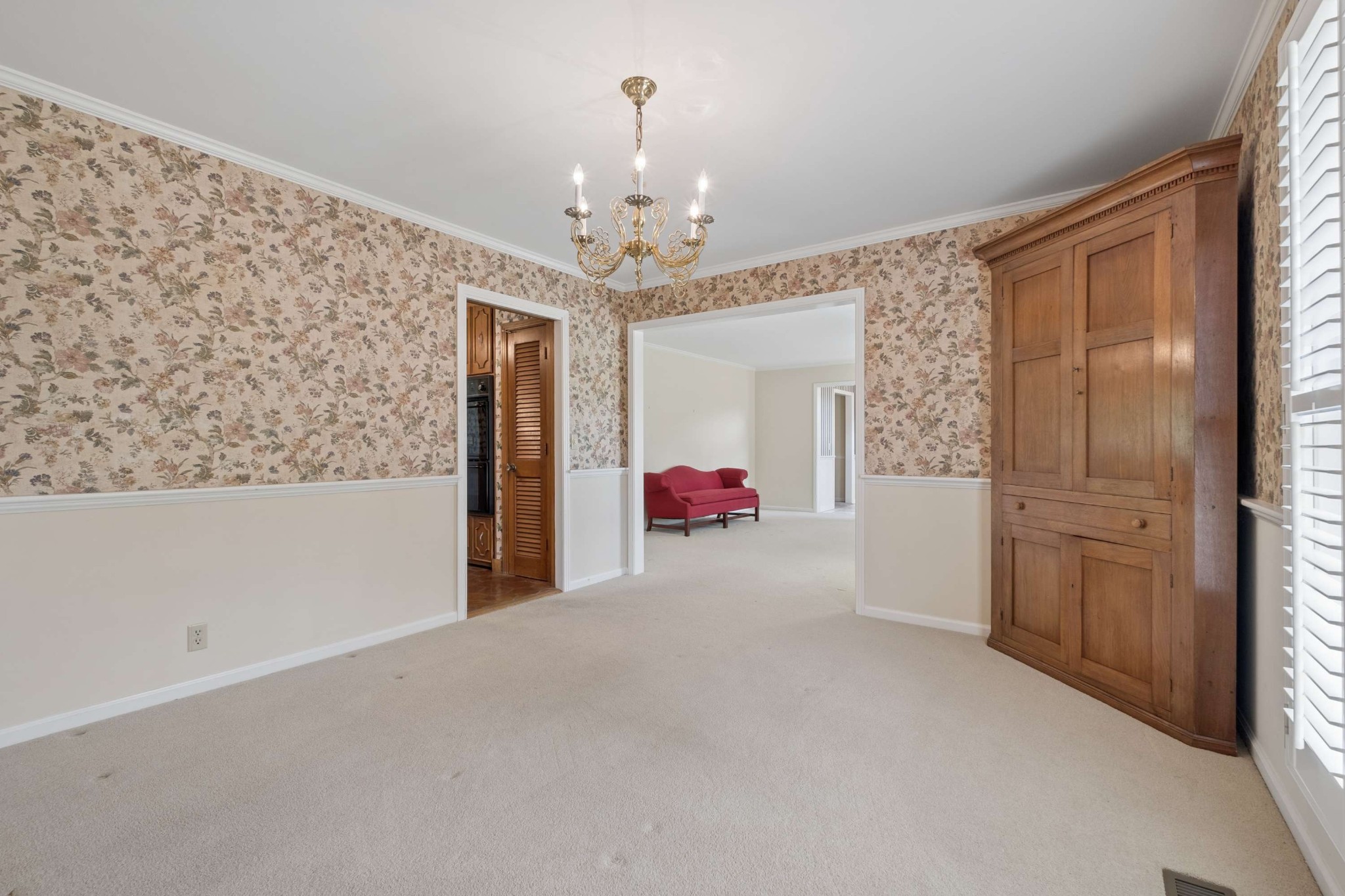 312 River Oaks Rd