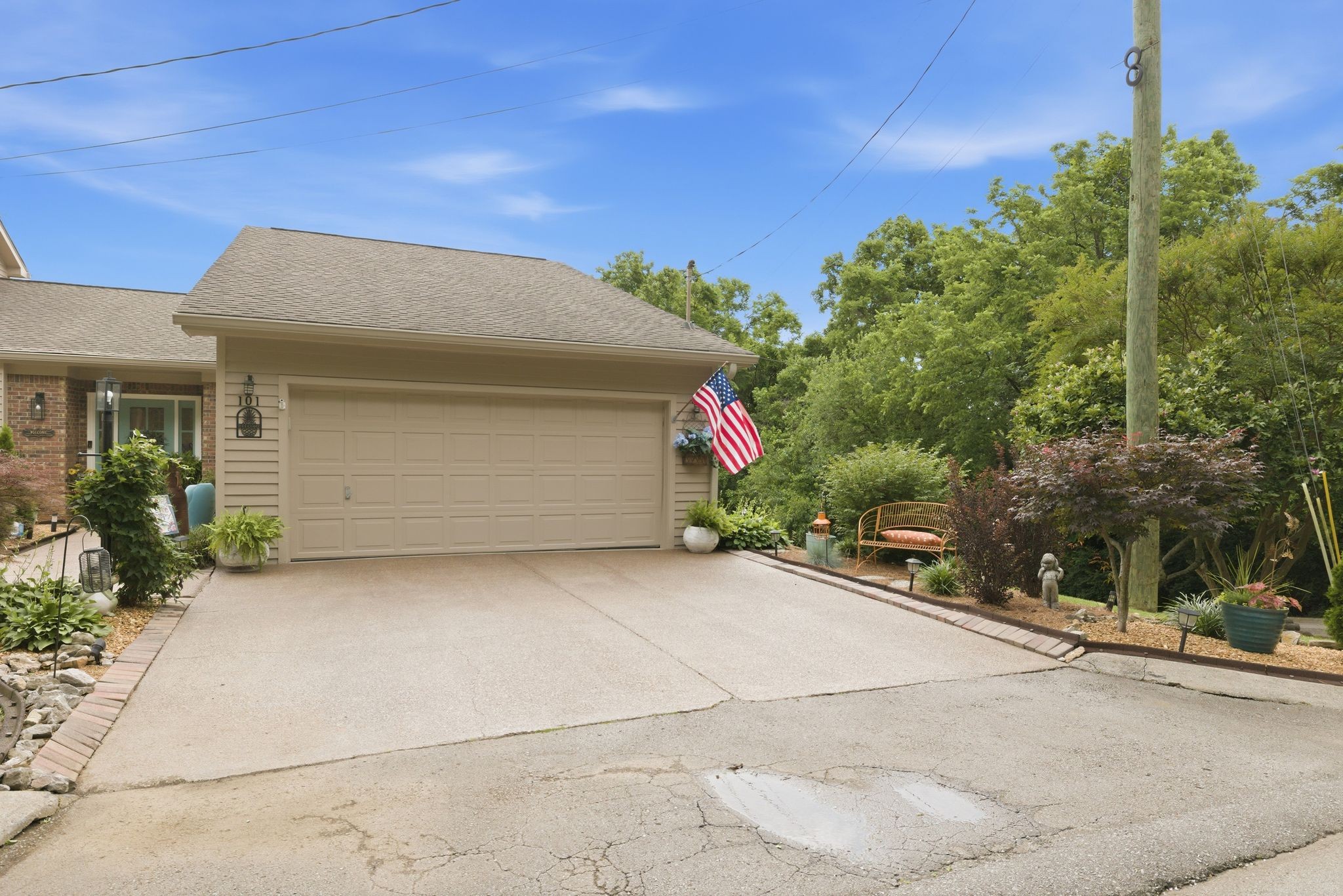101 Morton Mill Cir