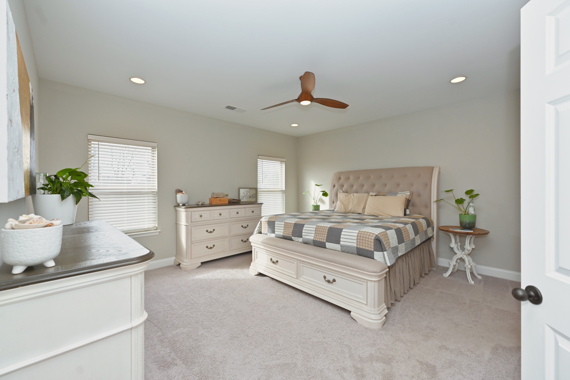 2939 Stewart Campbell Pt