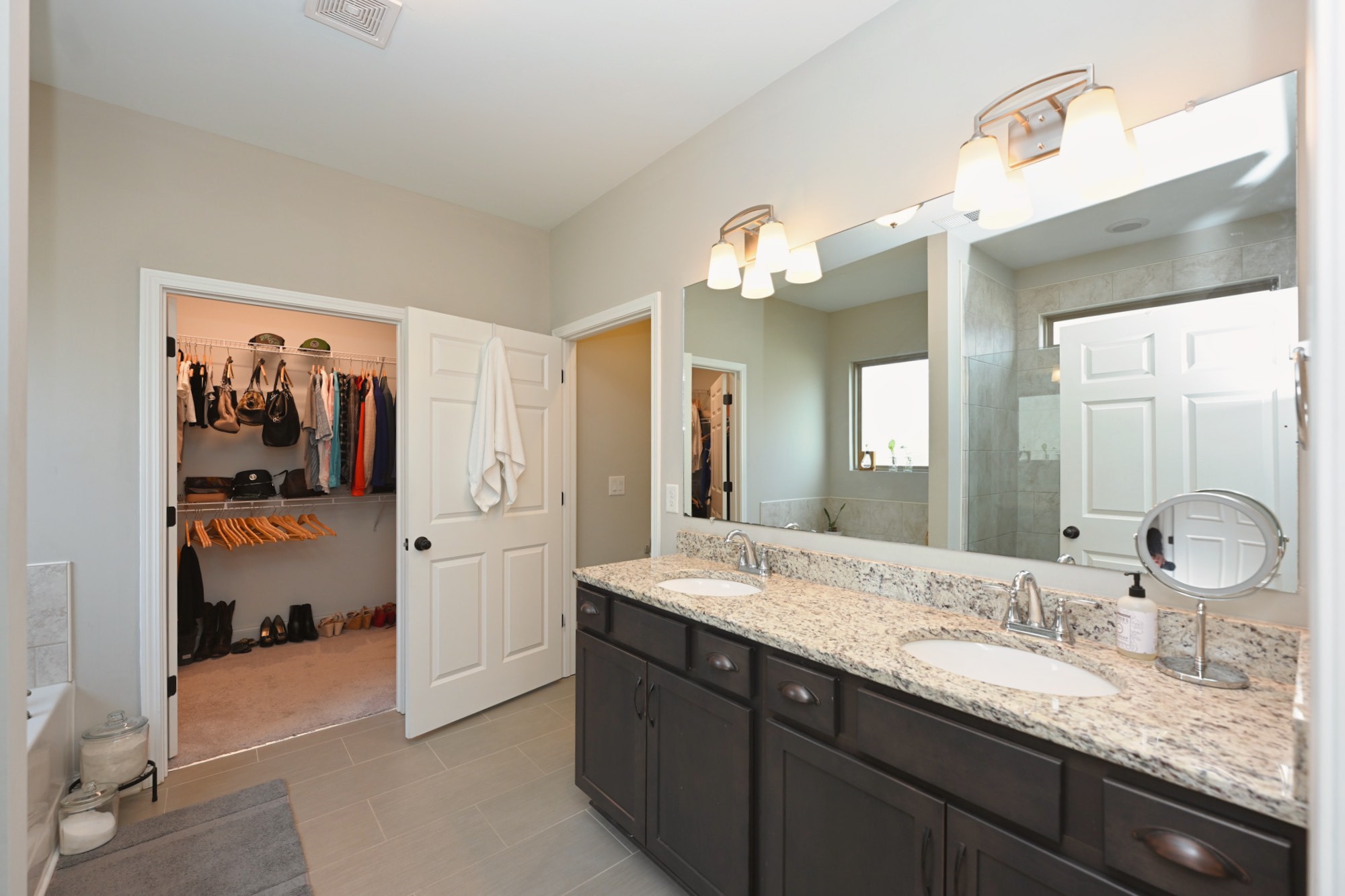 2939 Stewart Campbell Pt
