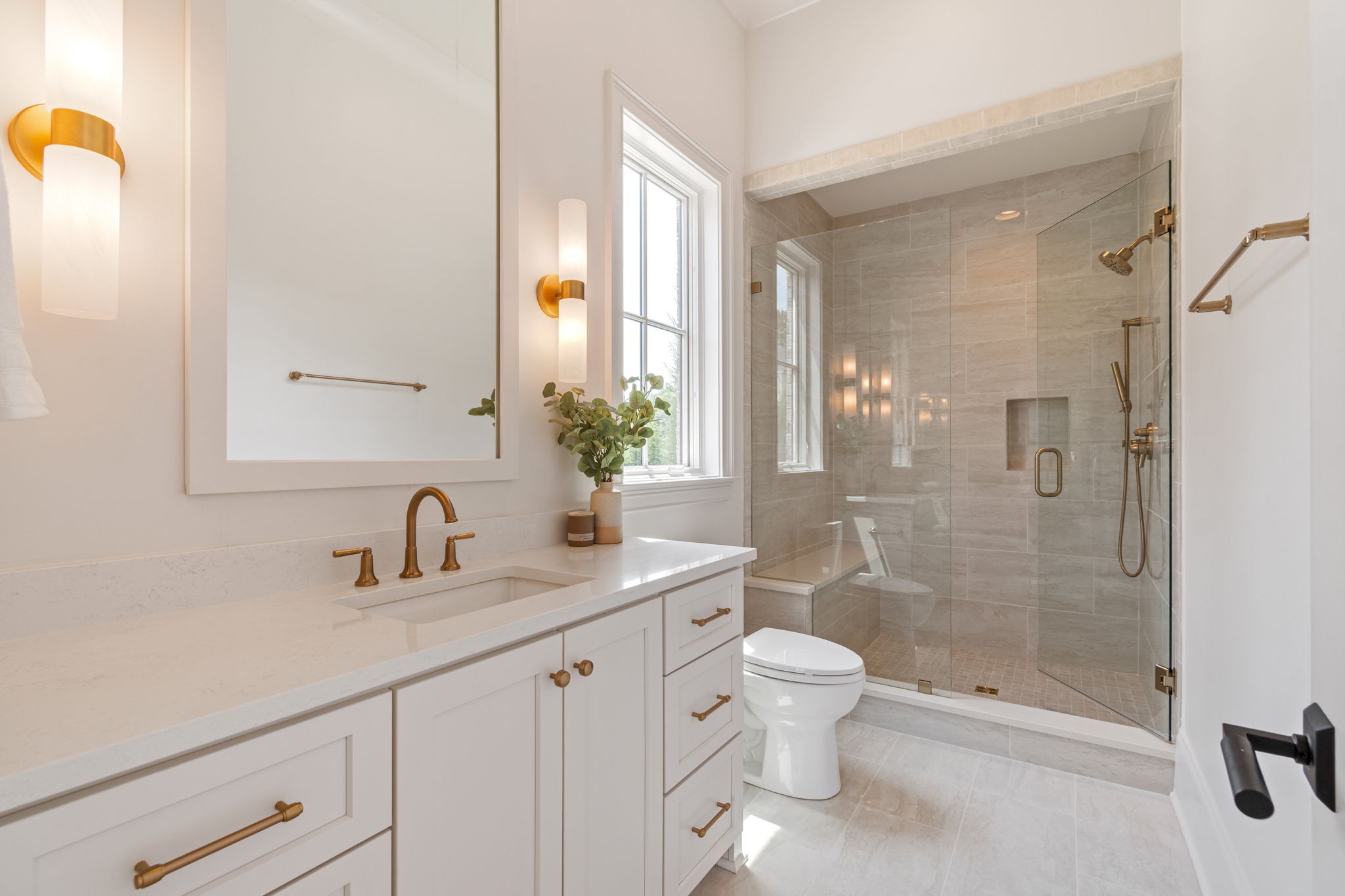 1733 Briarmont Pl
