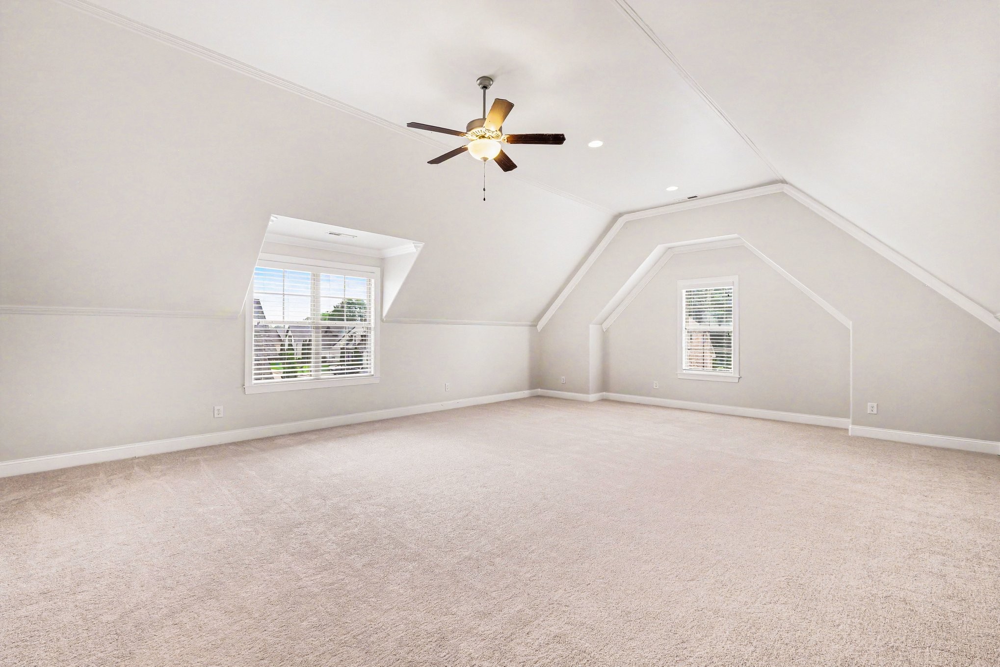2972 Stewart Campbell Pt