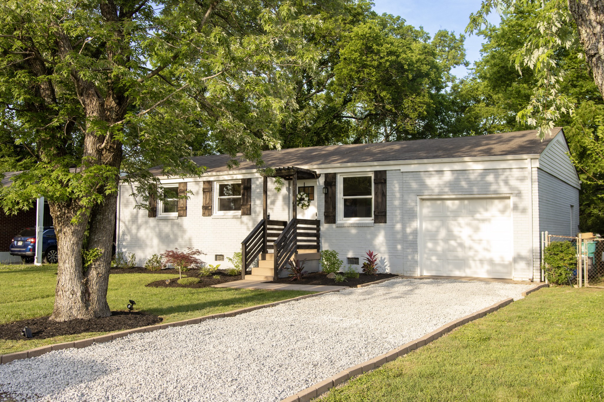 3119 Hillside Rd