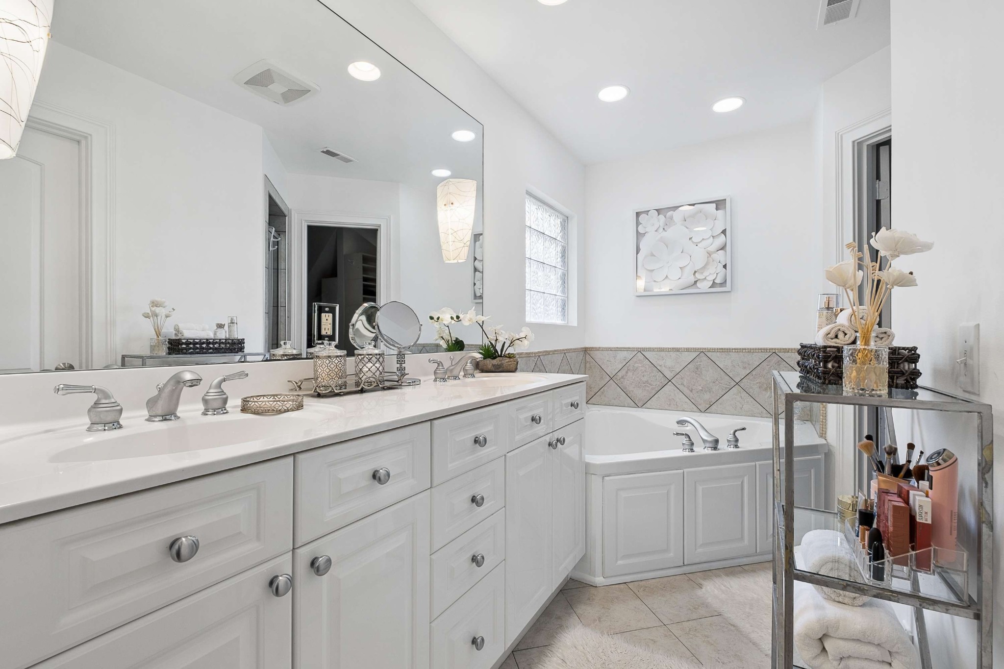 2580 Devon Valley Dr