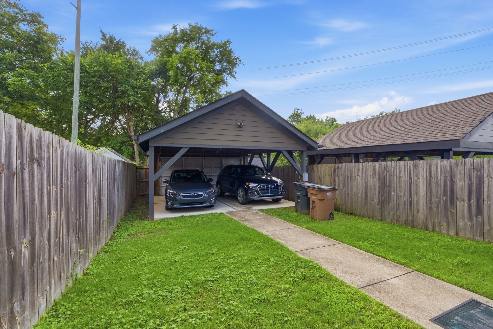 5411 Michigan Ave