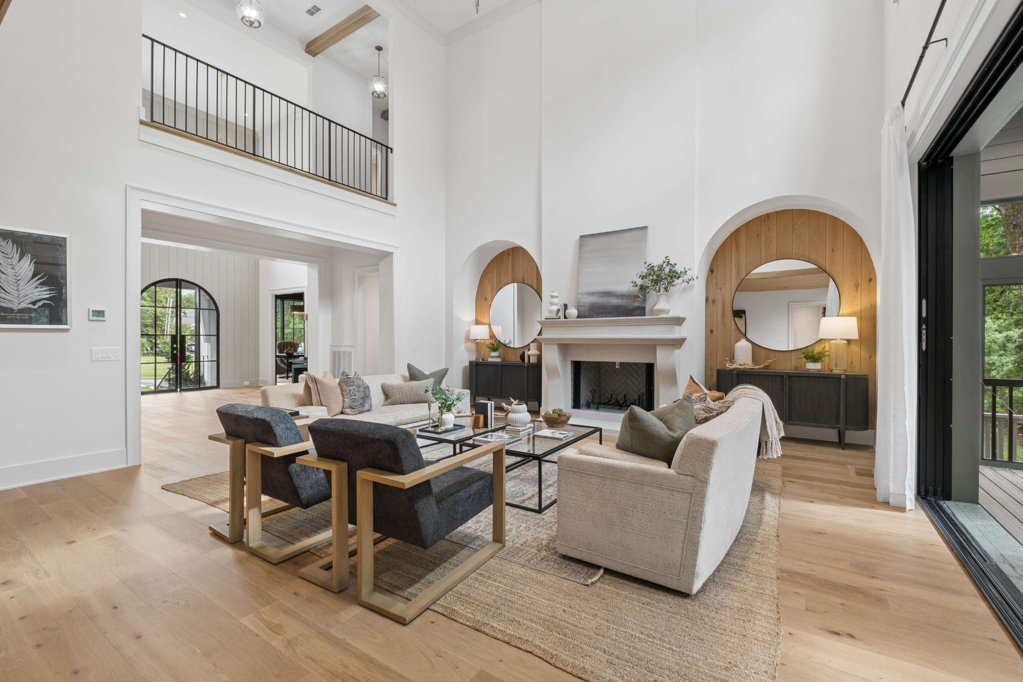 4123 Skyline Dr