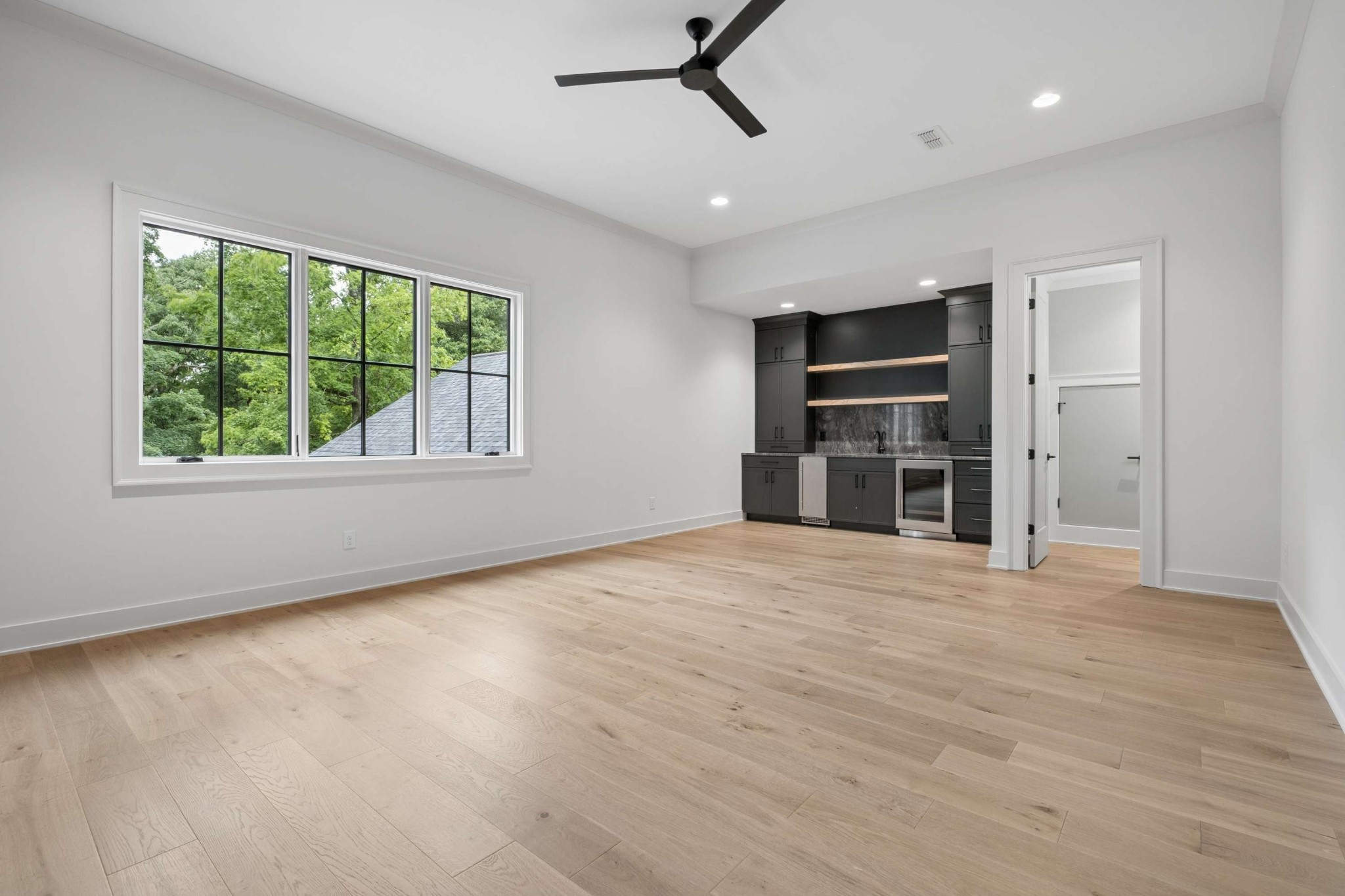 4123 Skyline Dr