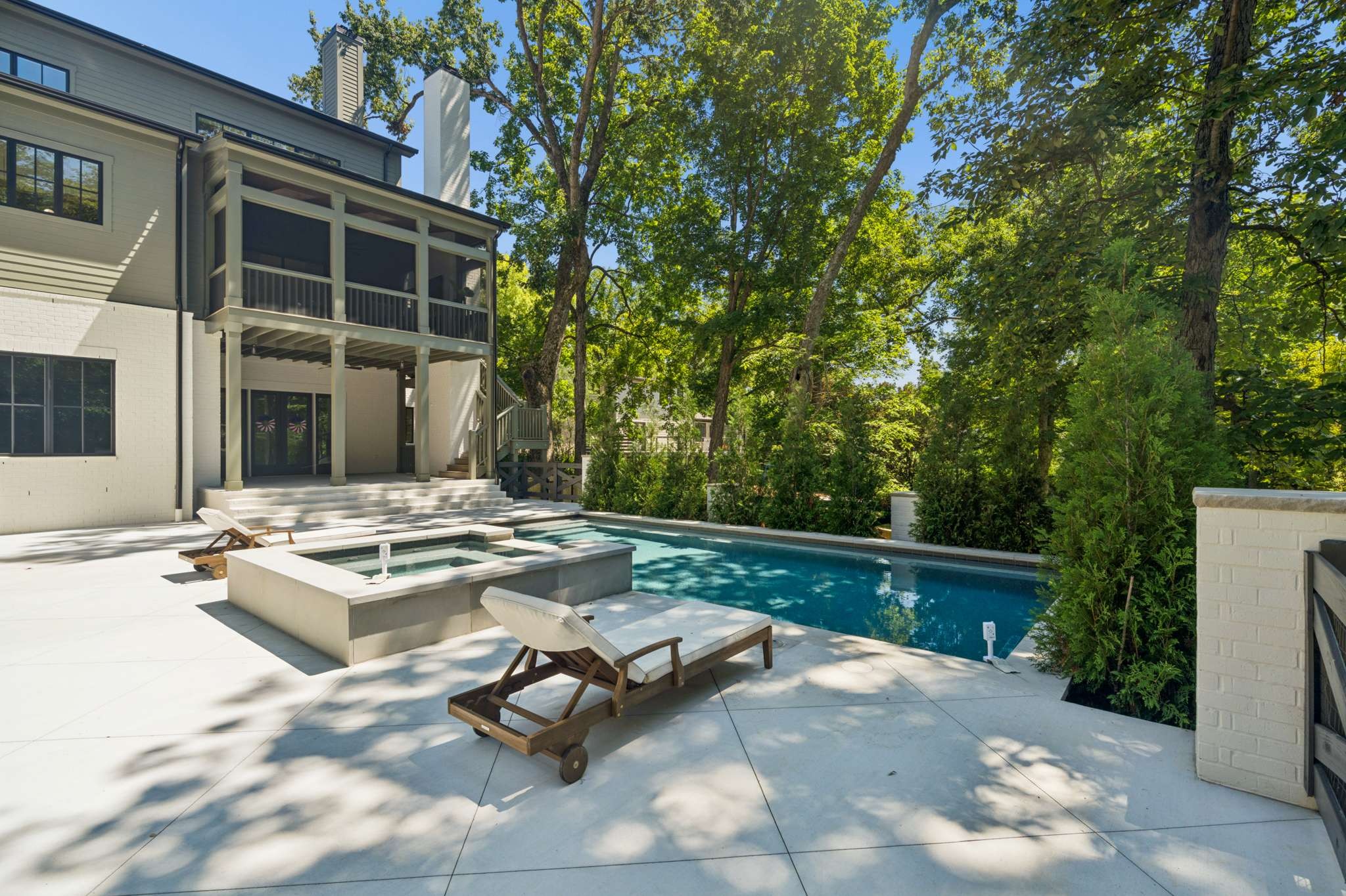 4123 Skyline Dr
