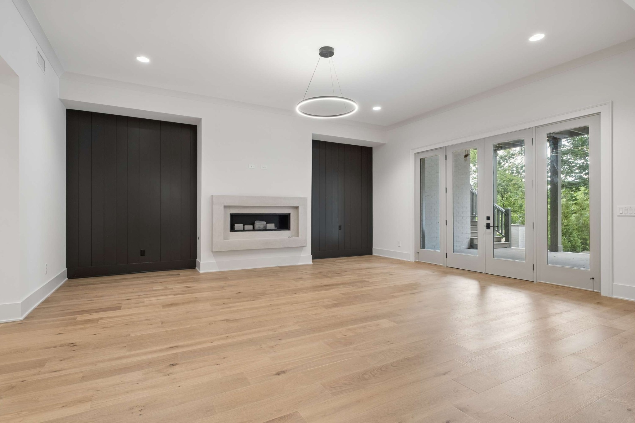 4123 Skyline Dr