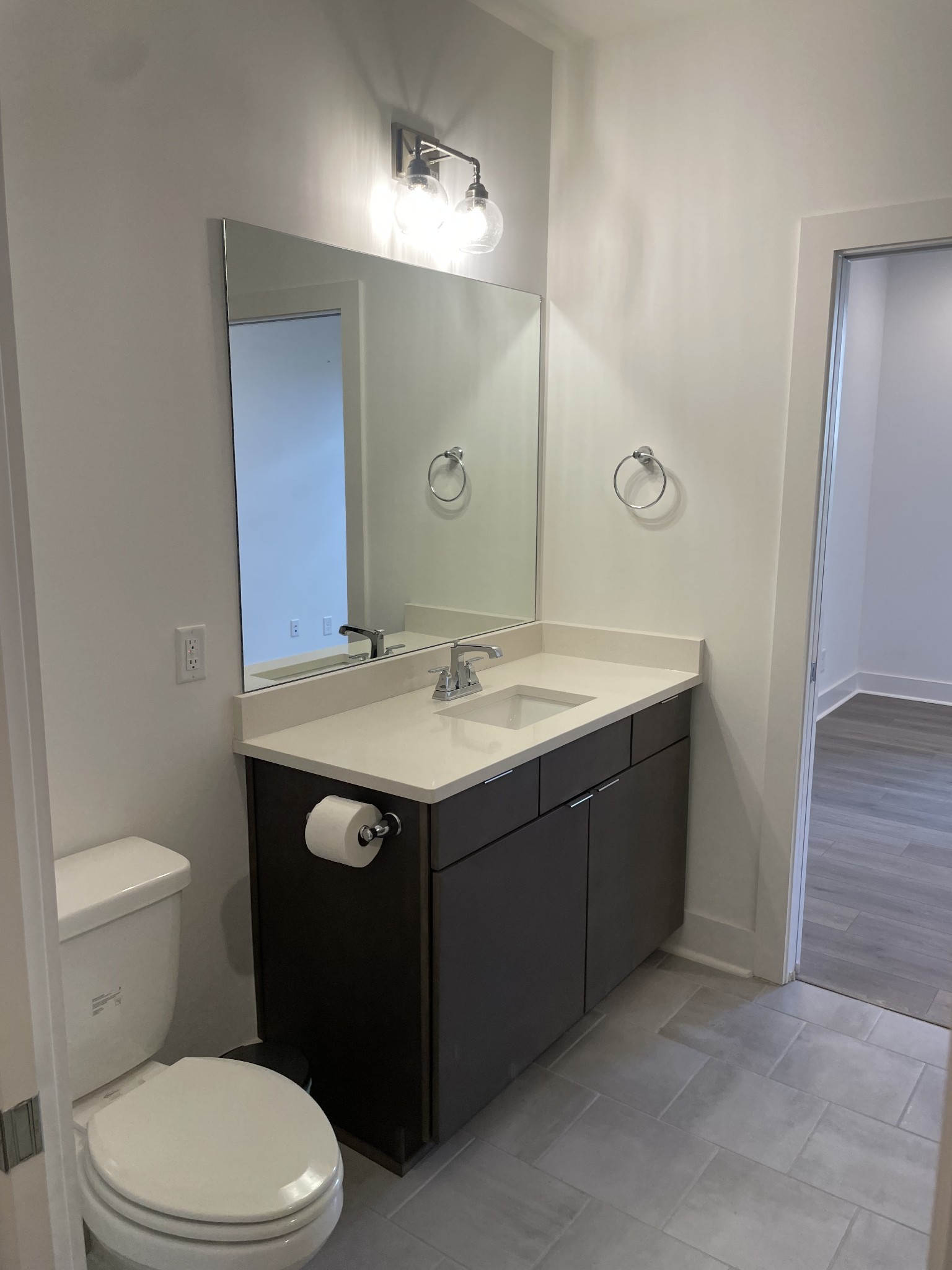 1613 Marshall Hollow Dr Unit: 203