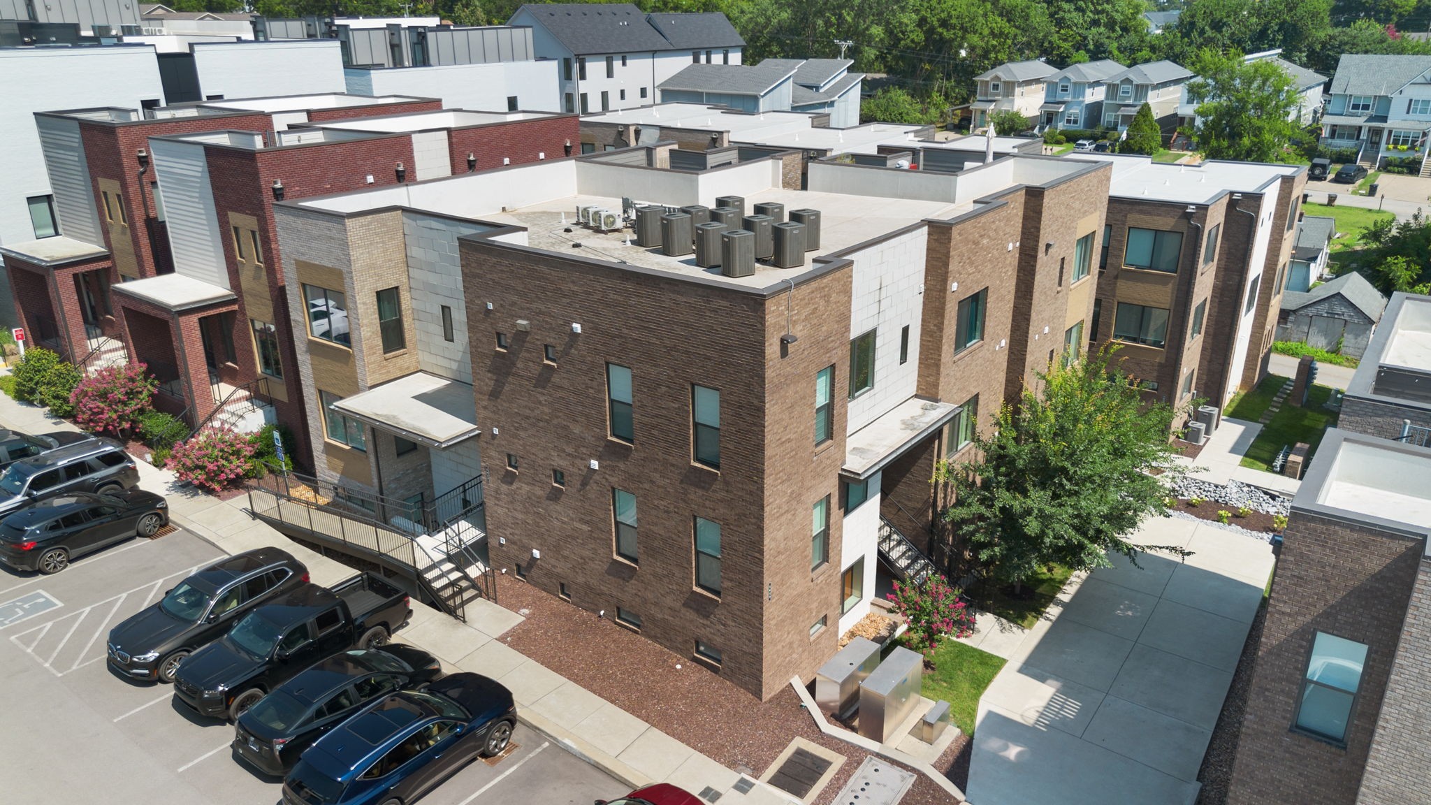 1613 Marshall Hollow Dr Unit: 203