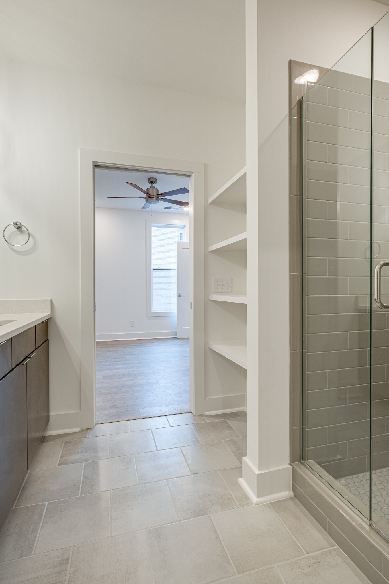 1613 Marshall Hollow Dr Unit: 203