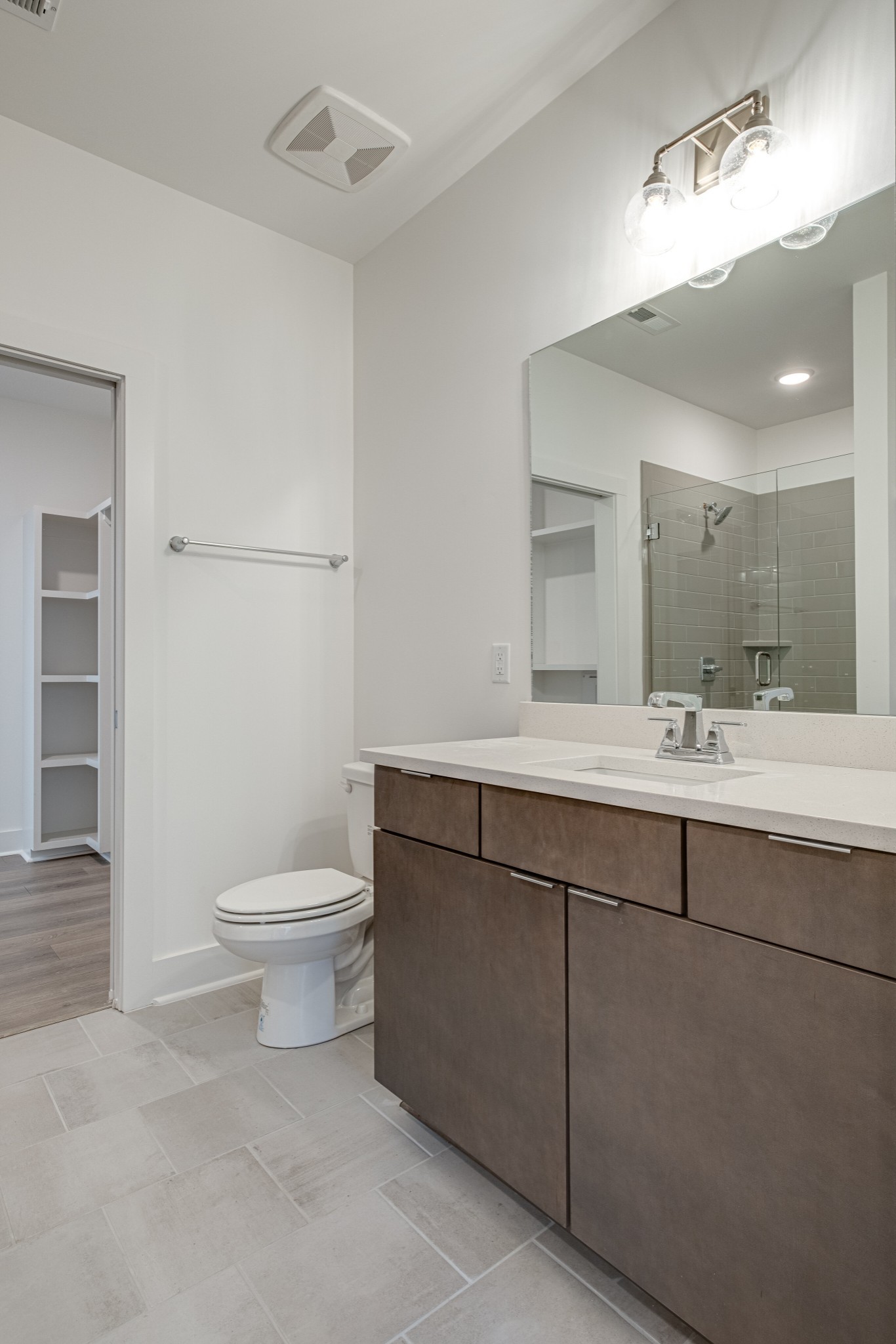 1613 Marshall Hollow Dr Unit: 203