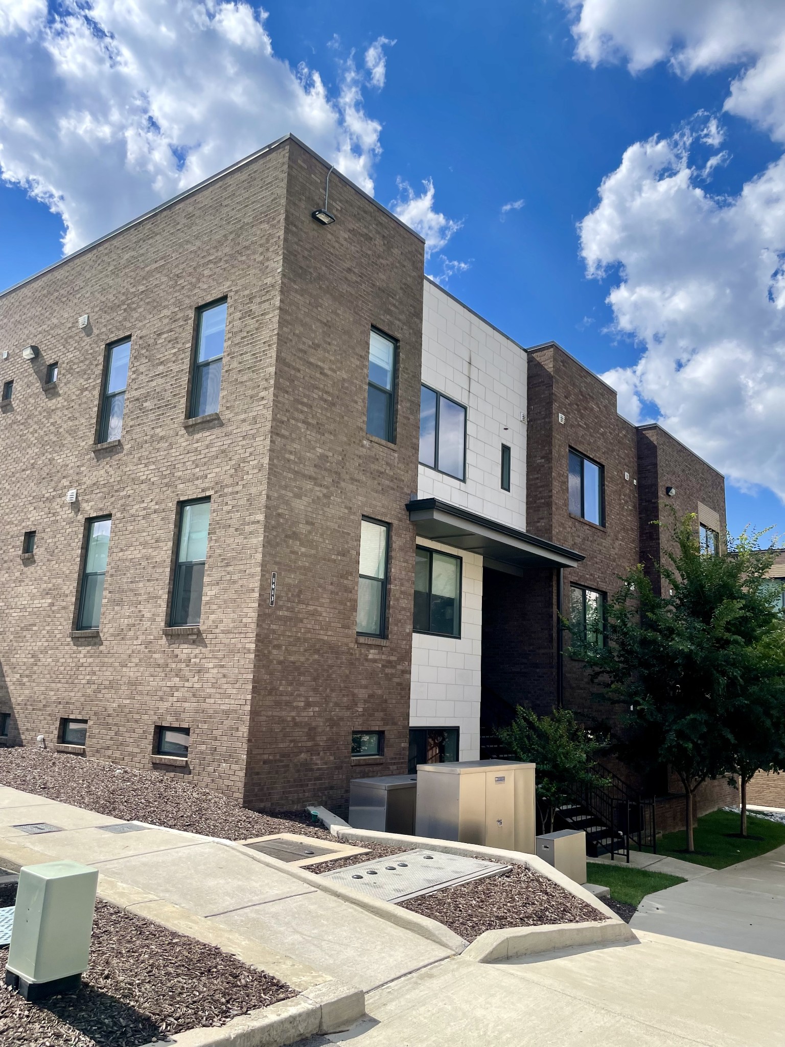 1613 Marshall Hollow Dr Unit: 203