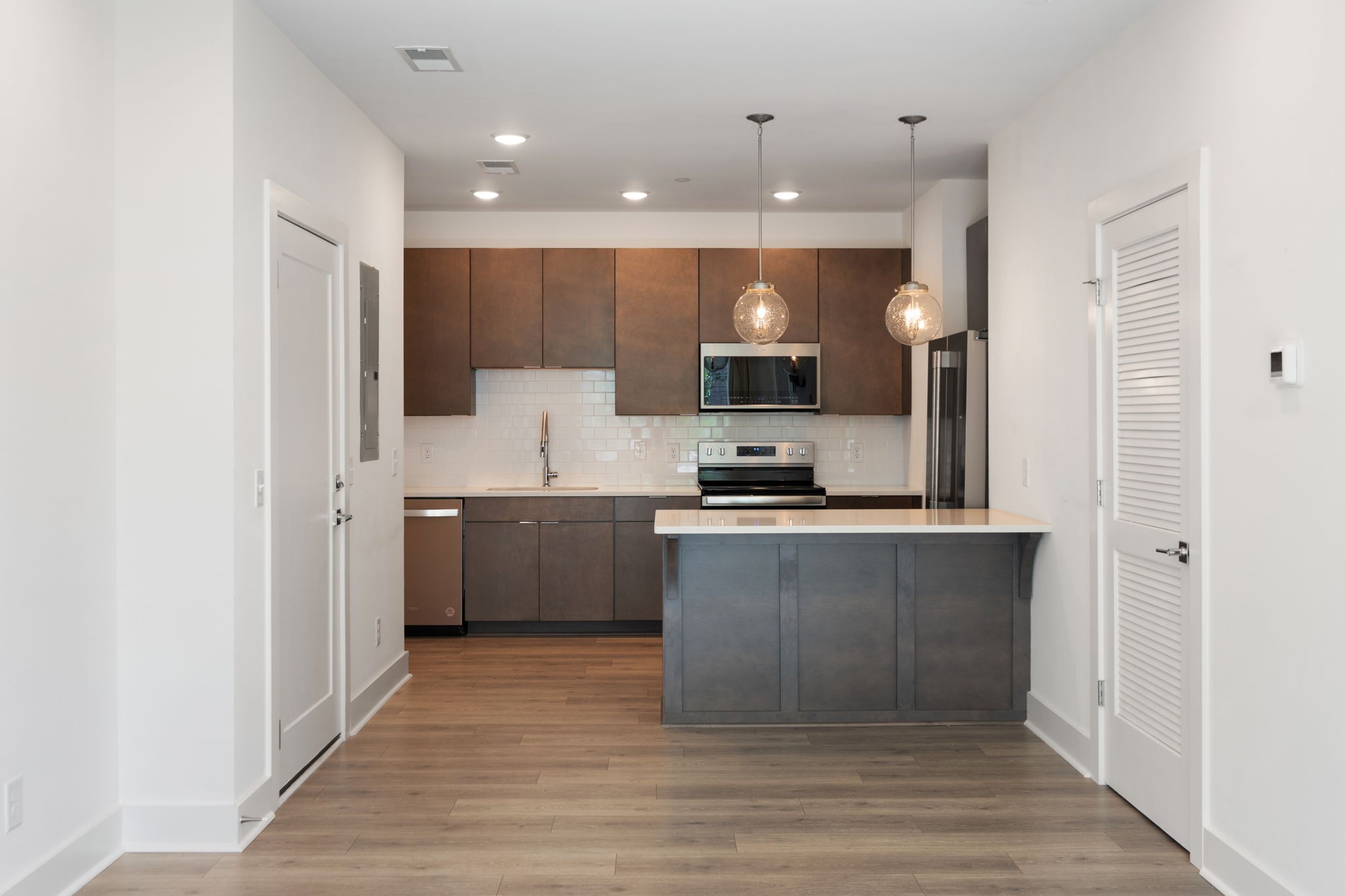 1613 Marshall Hollow Dr Unit: 203