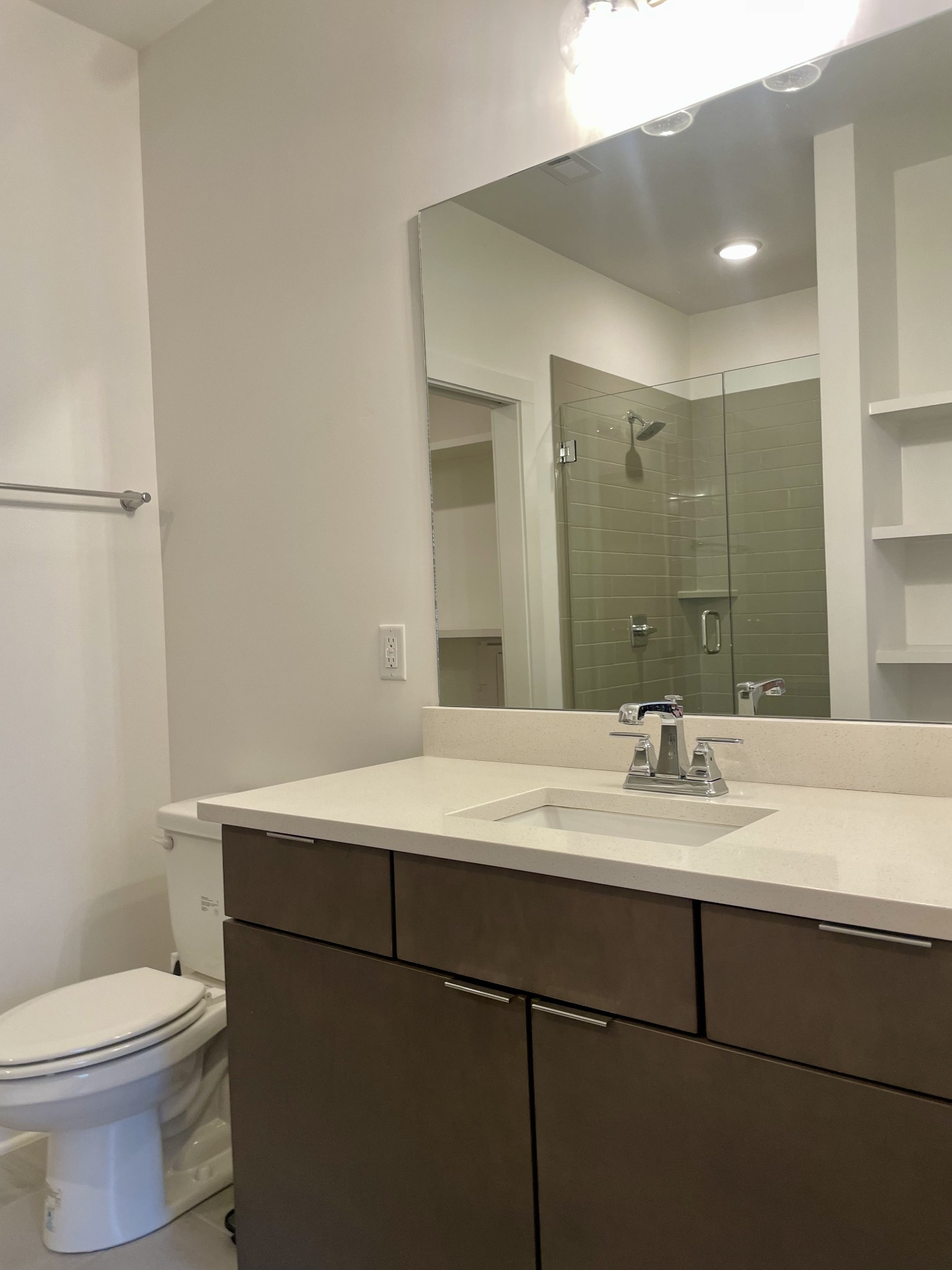 1613 Marshall Hollow Dr Unit: 203