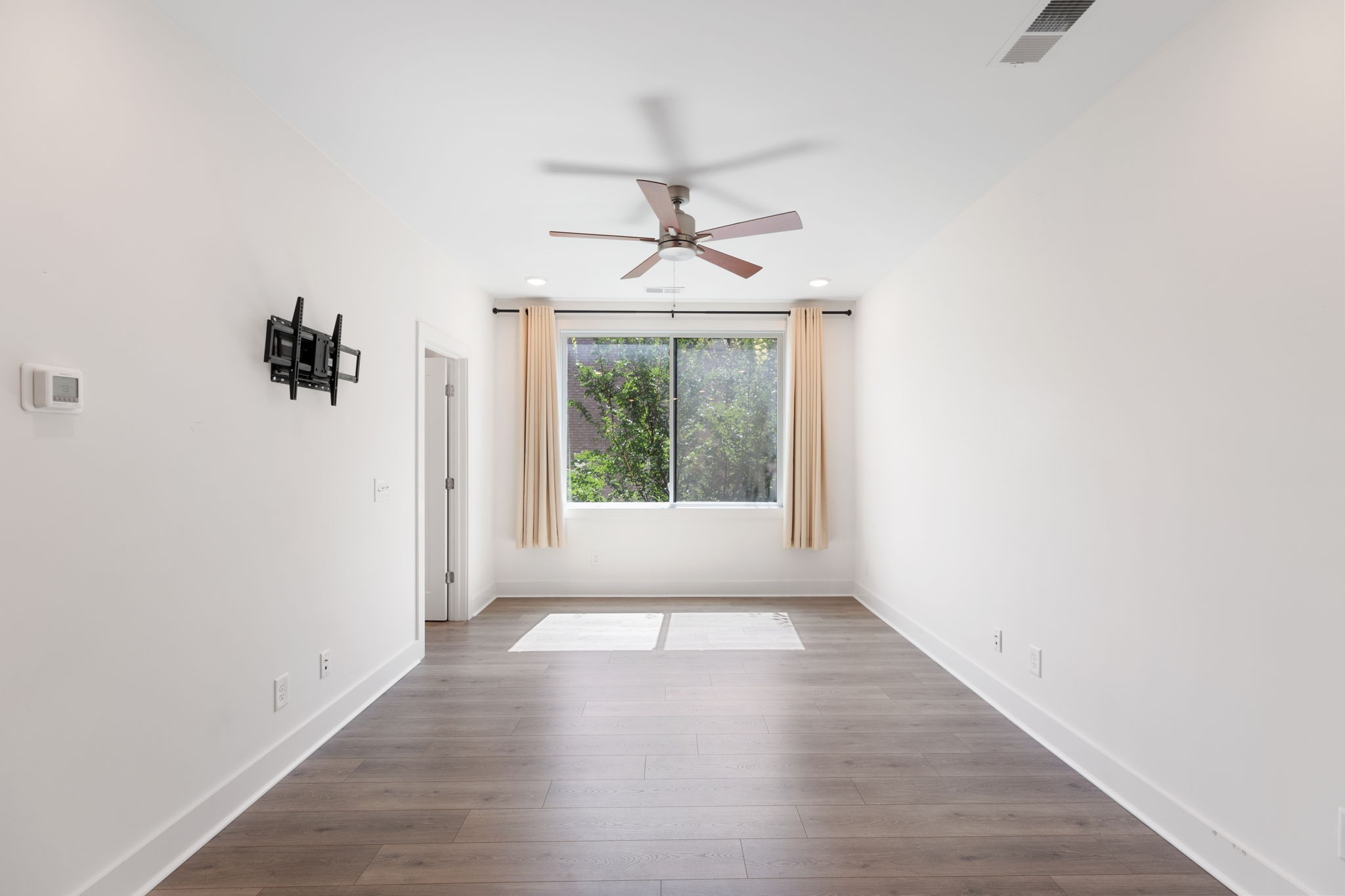 1613 Marshall Hollow Dr Unit: 203