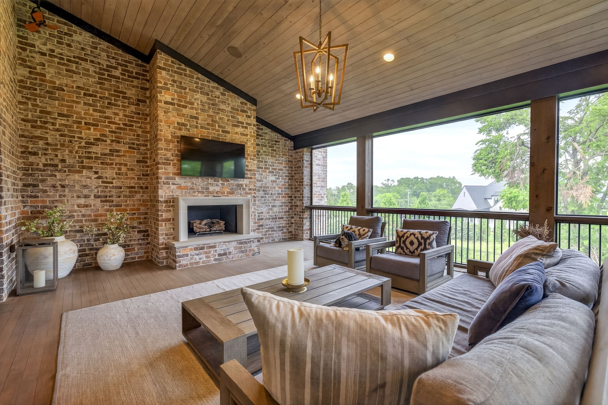 1452 Witherspoon Dr