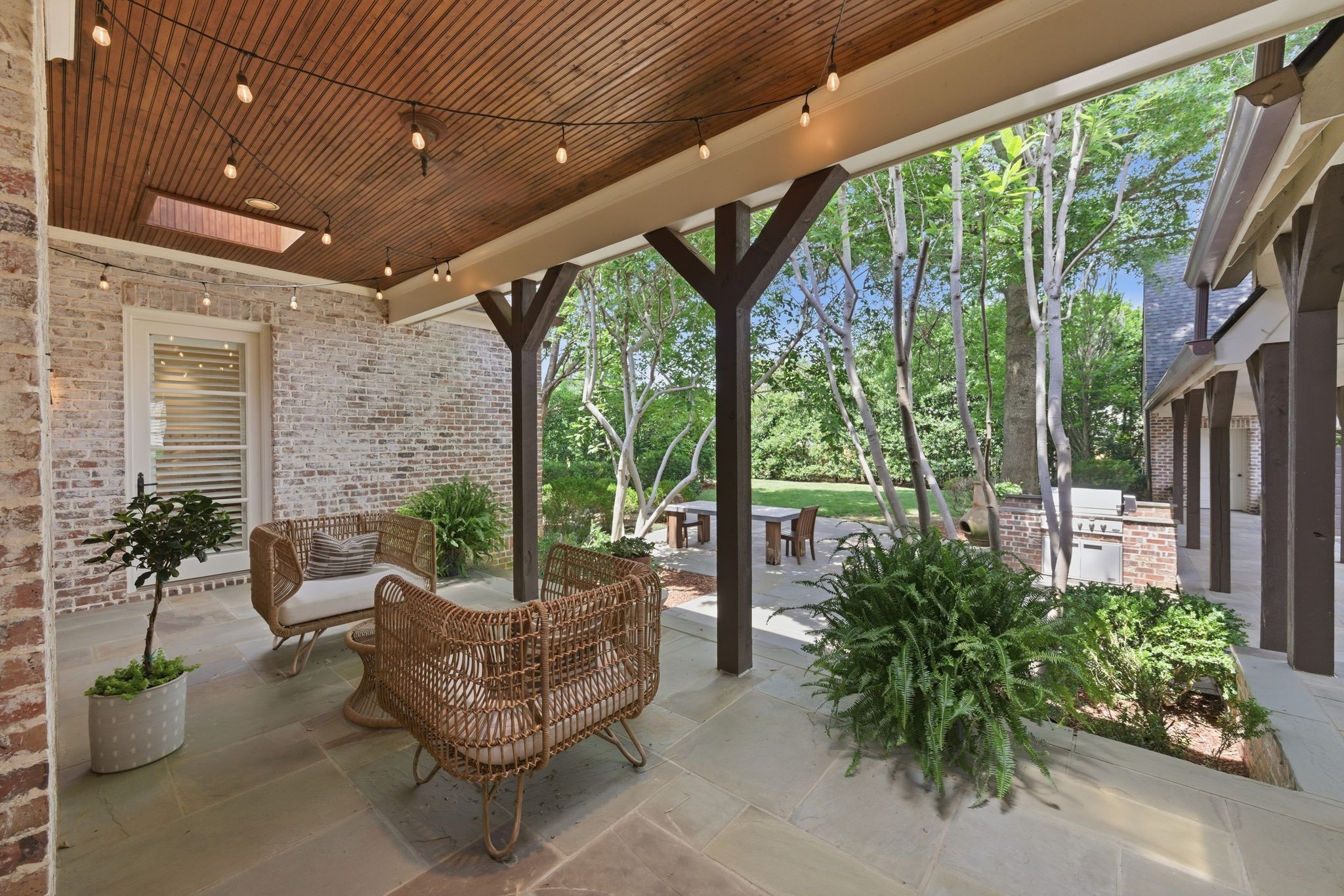 617 Westover Dr