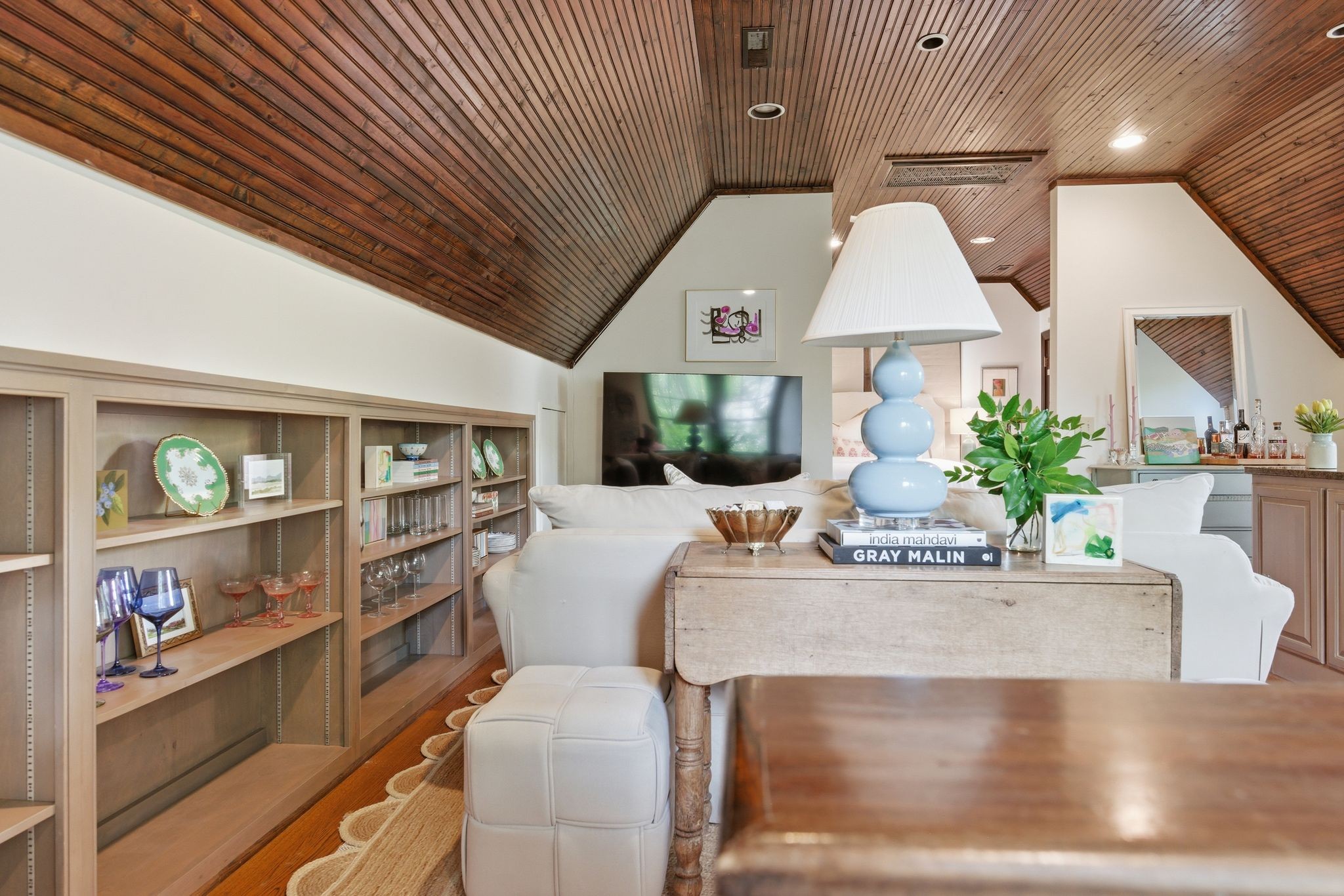 617 Westover Dr