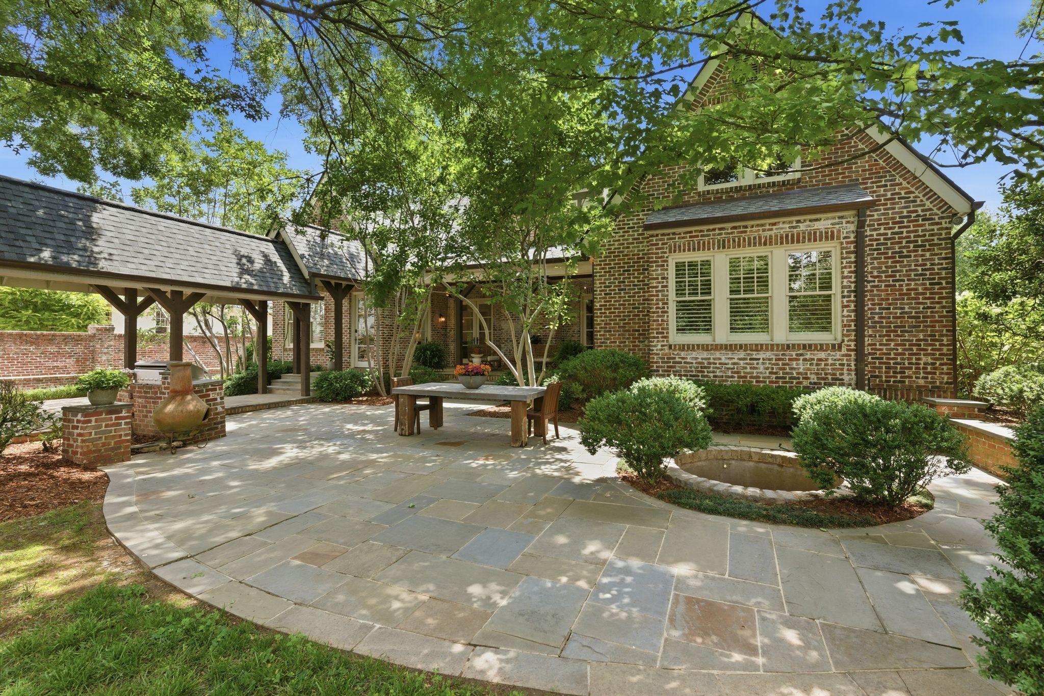 617 Westover Dr