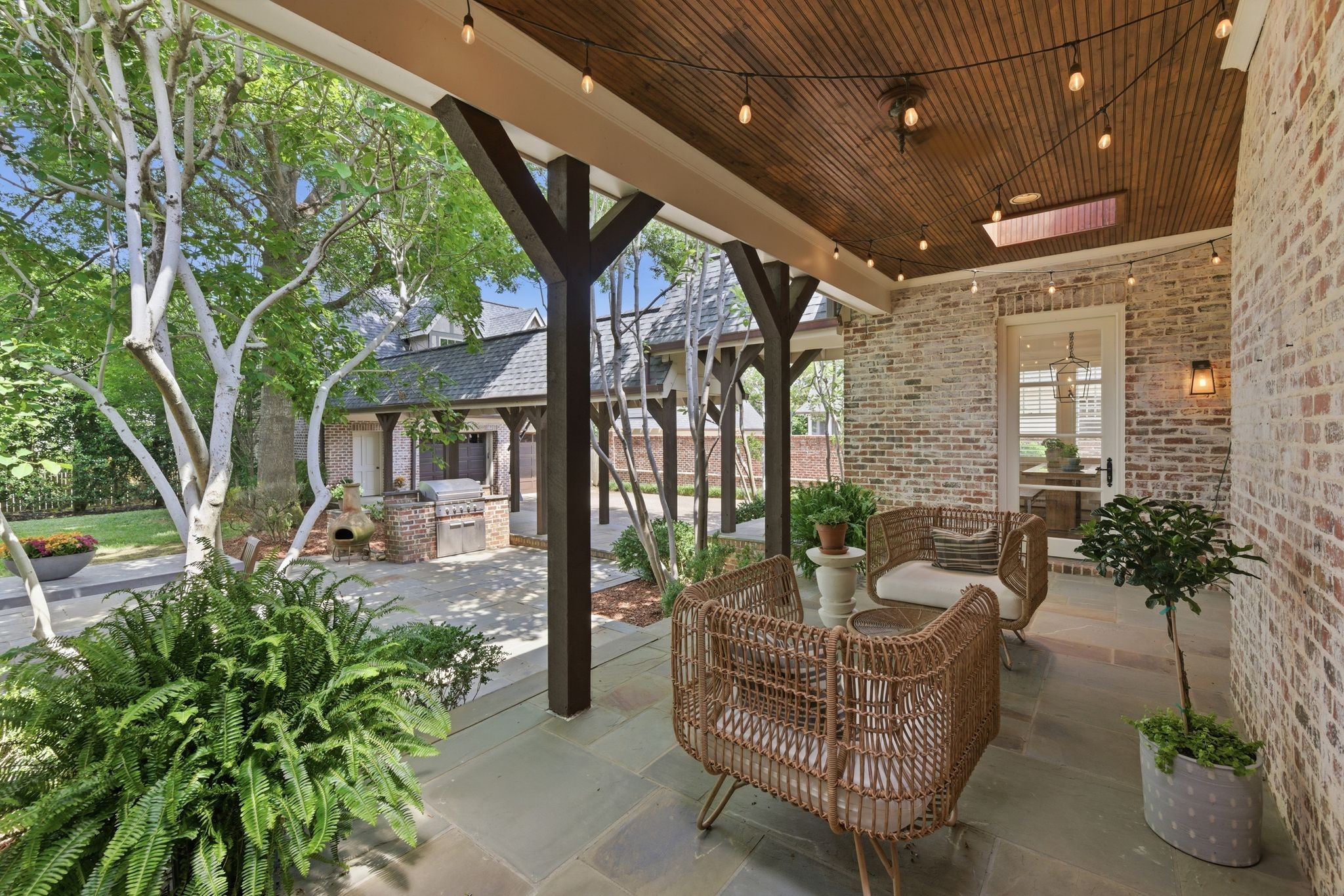 617 Westover Dr