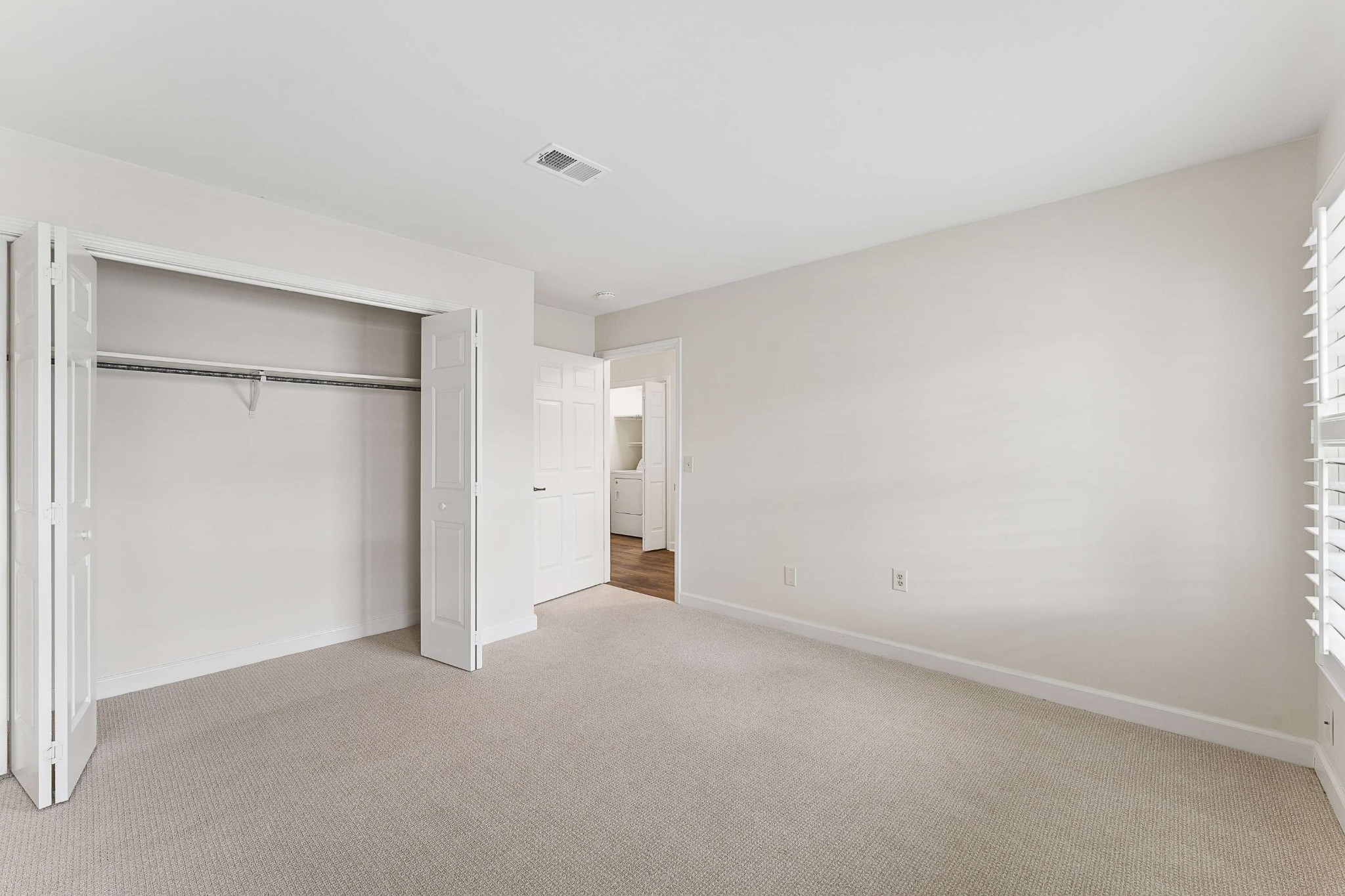 814 Marquette Dr