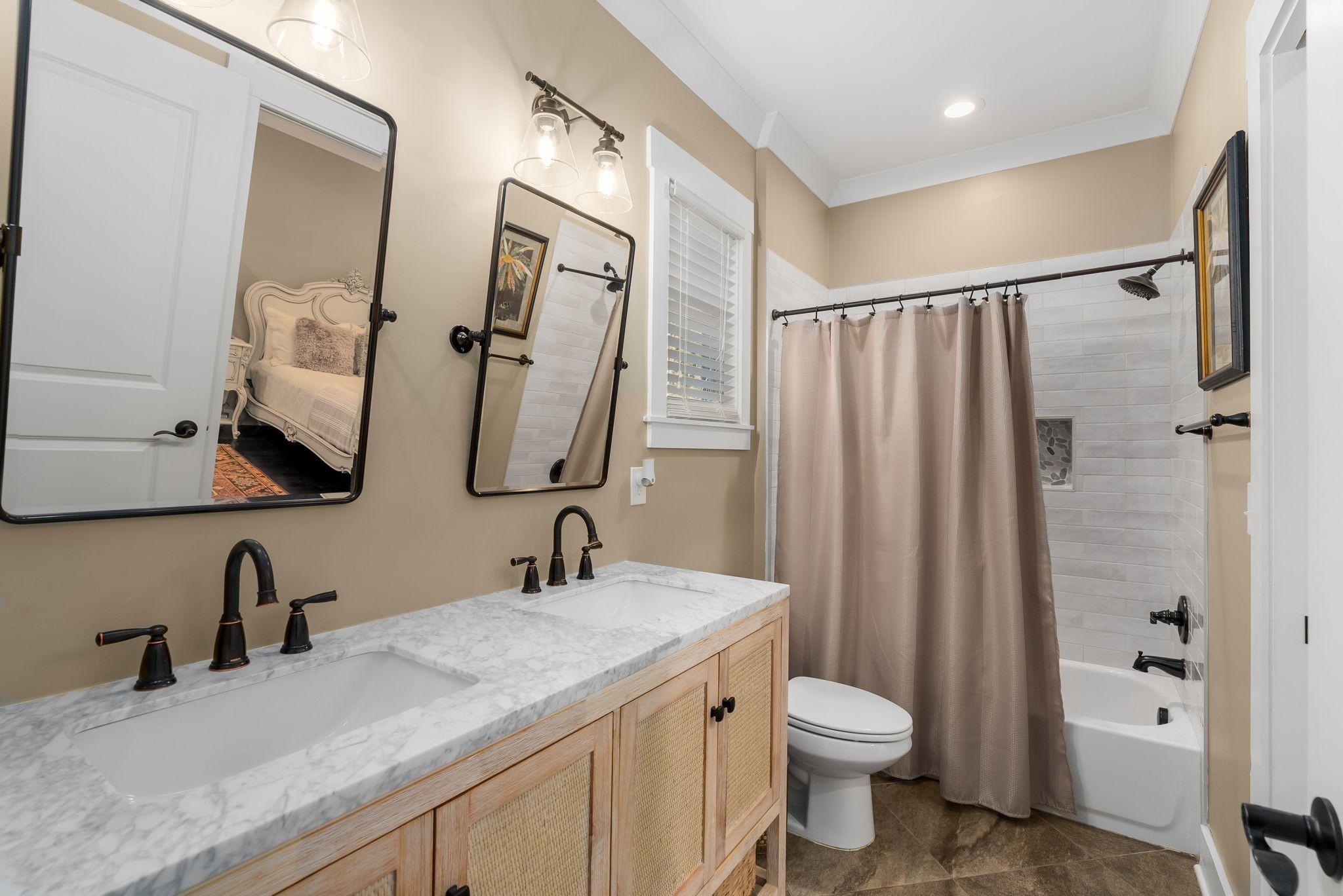 1810 Hillside Avenue Unit: A