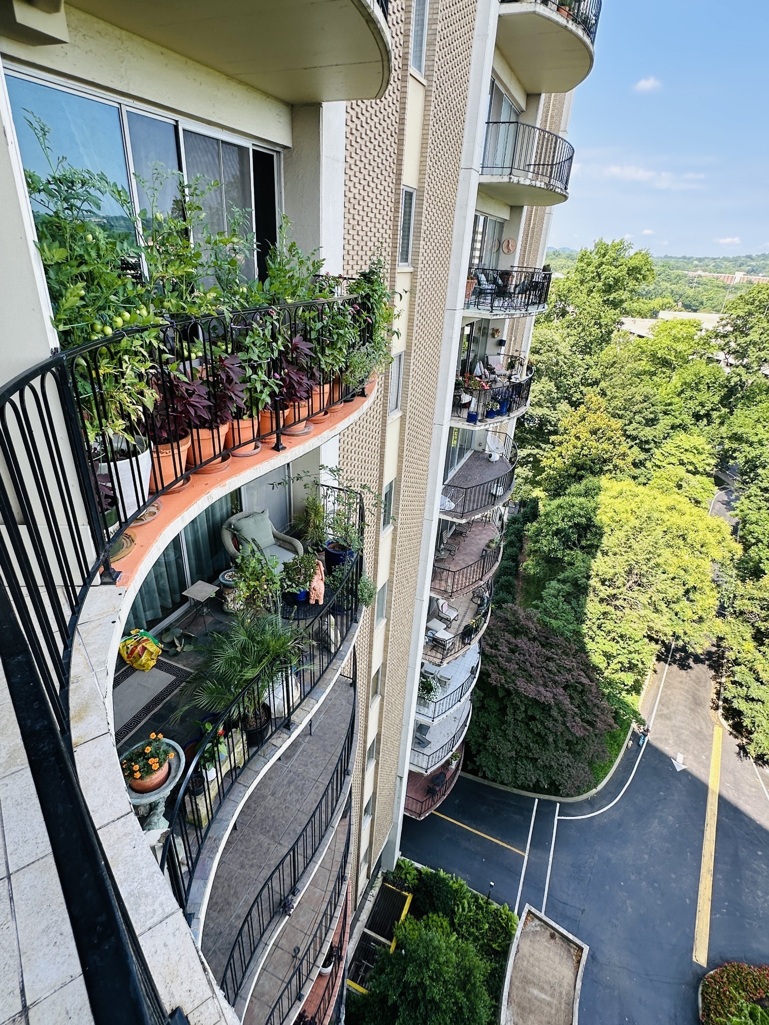 4215 Harding Pike Unit: 903