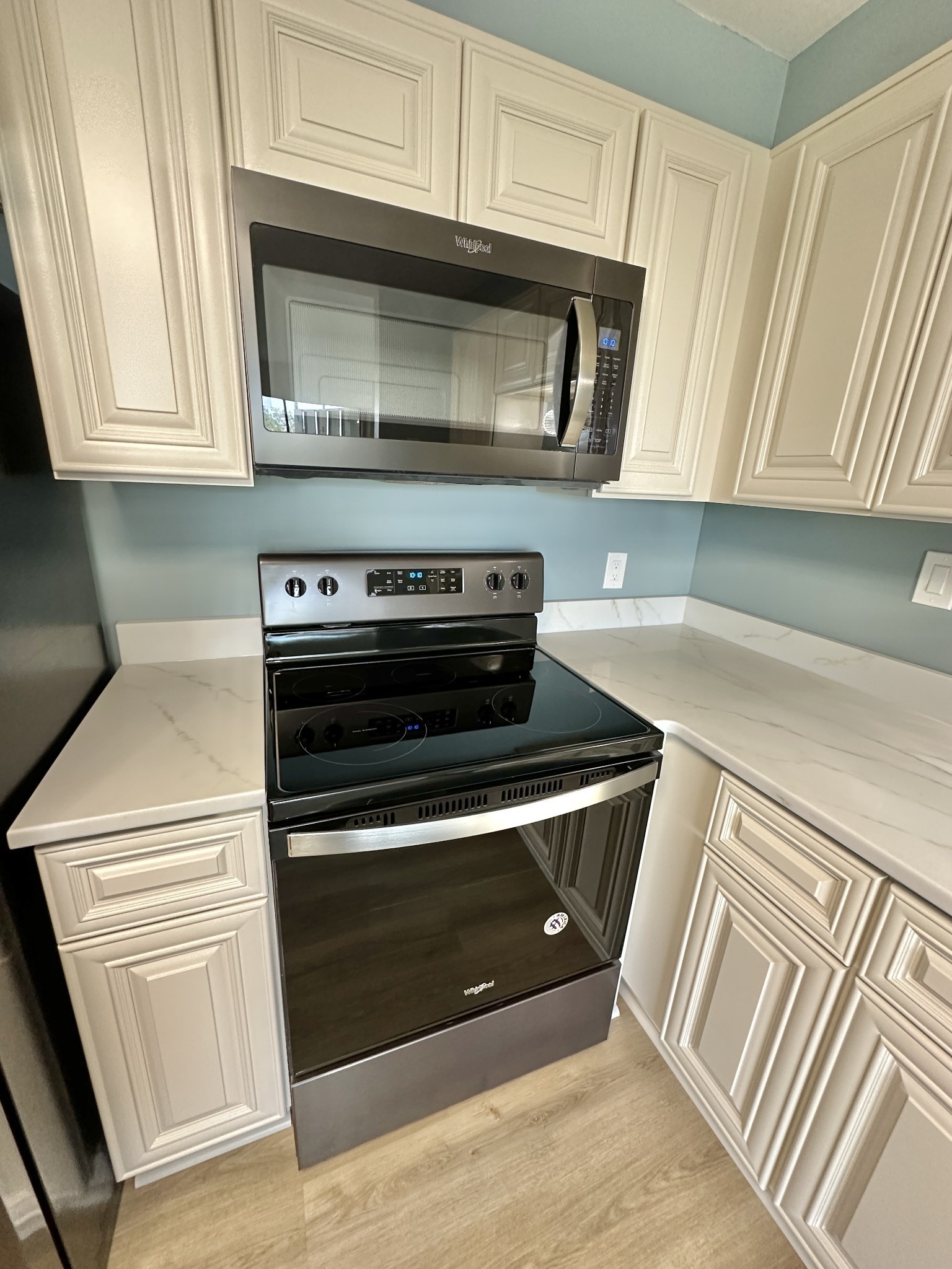 4215 Harding Pike Unit: 903