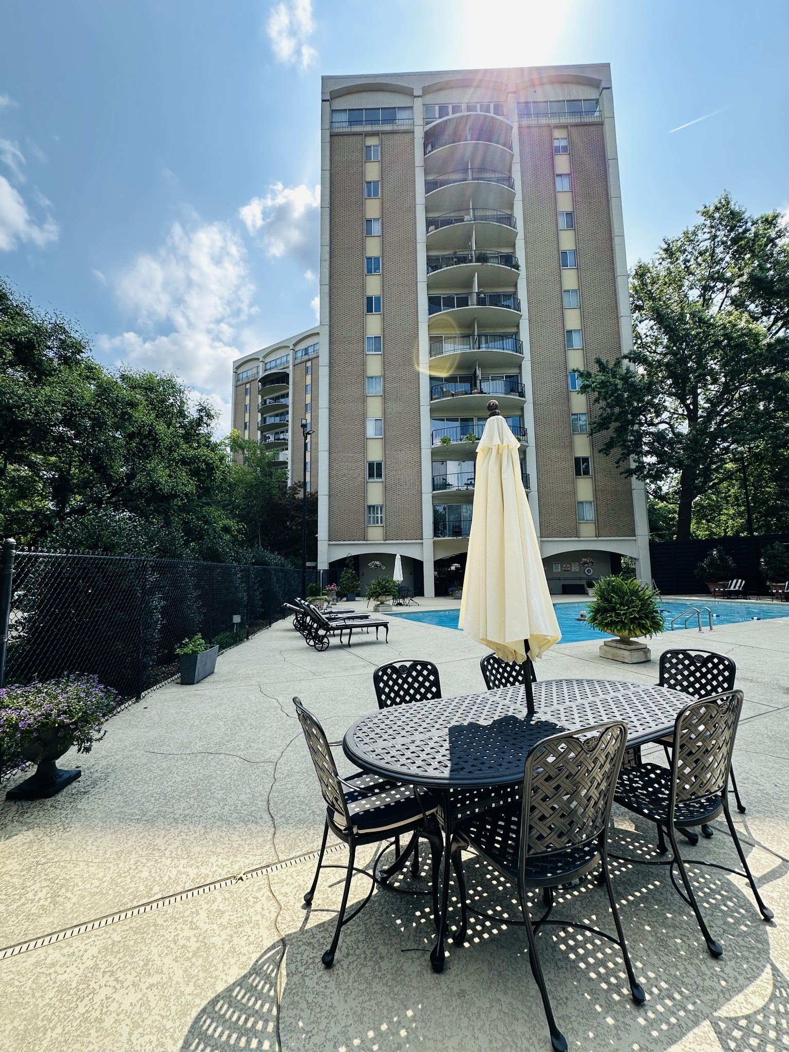 4215 Harding Pike Unit: 903