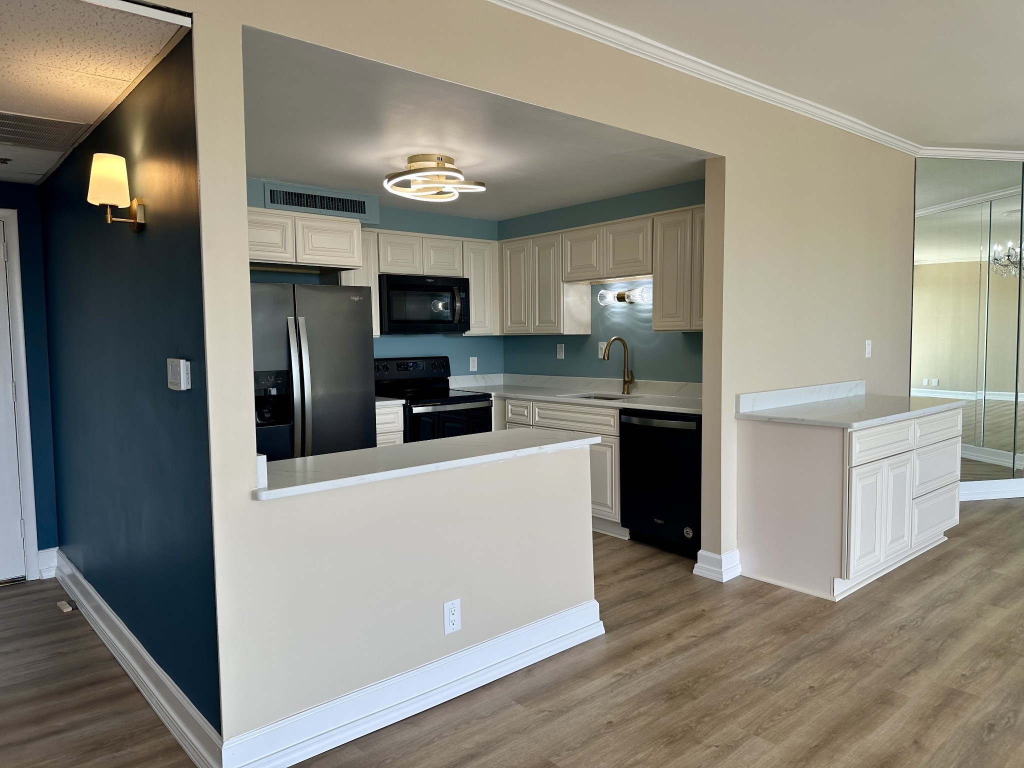 4215 Harding Pike Unit: 903