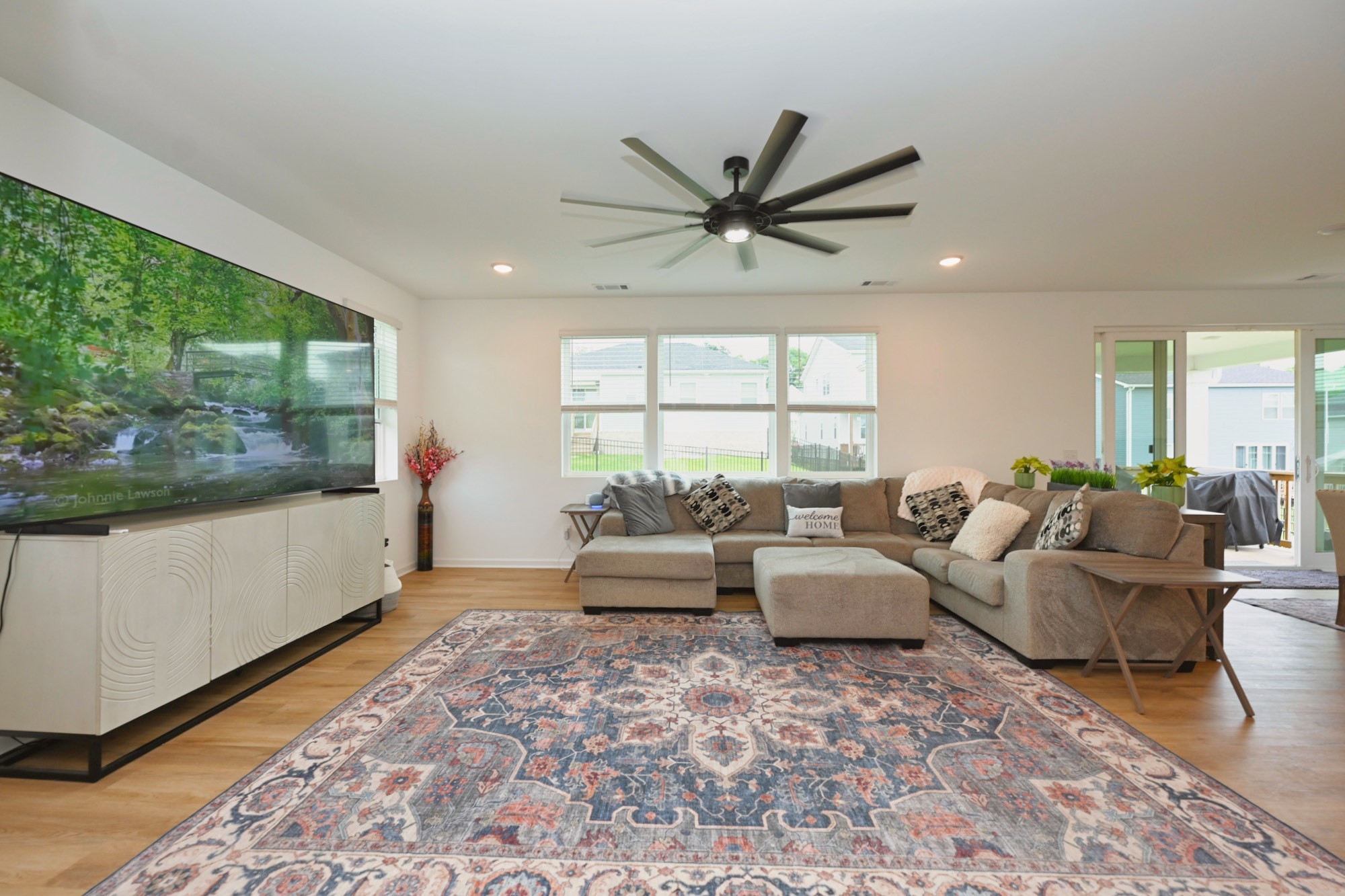 2982 Windstone Trl
