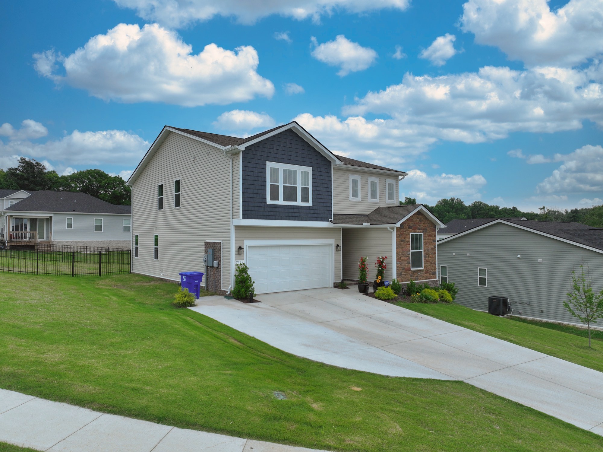 2982 Windstone Trl